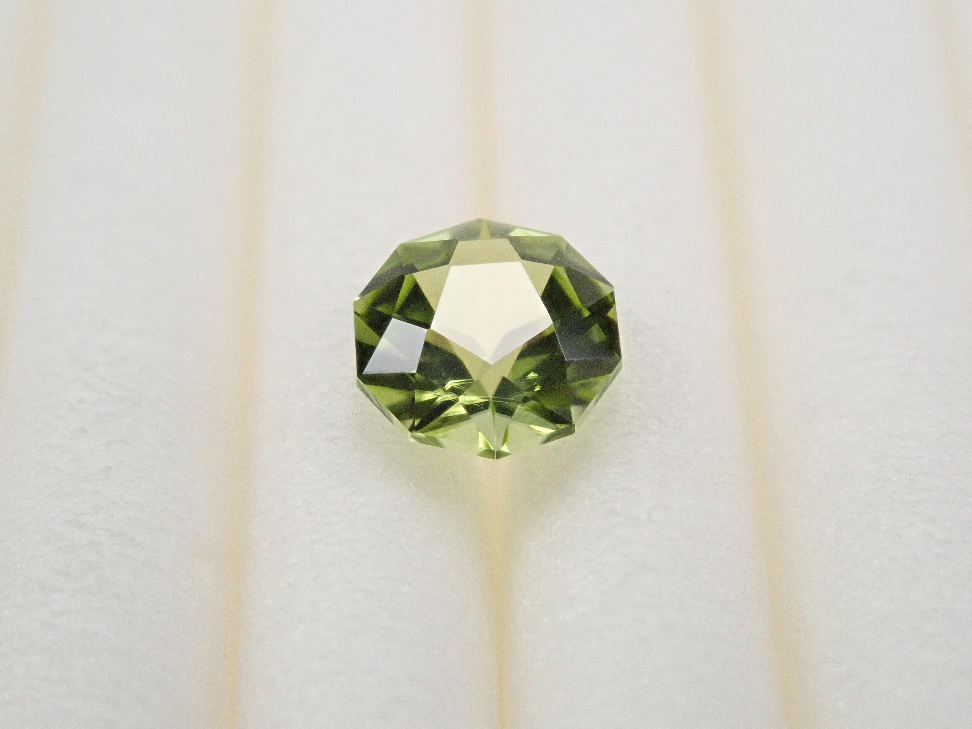 Peridot 0.314ct loose stone