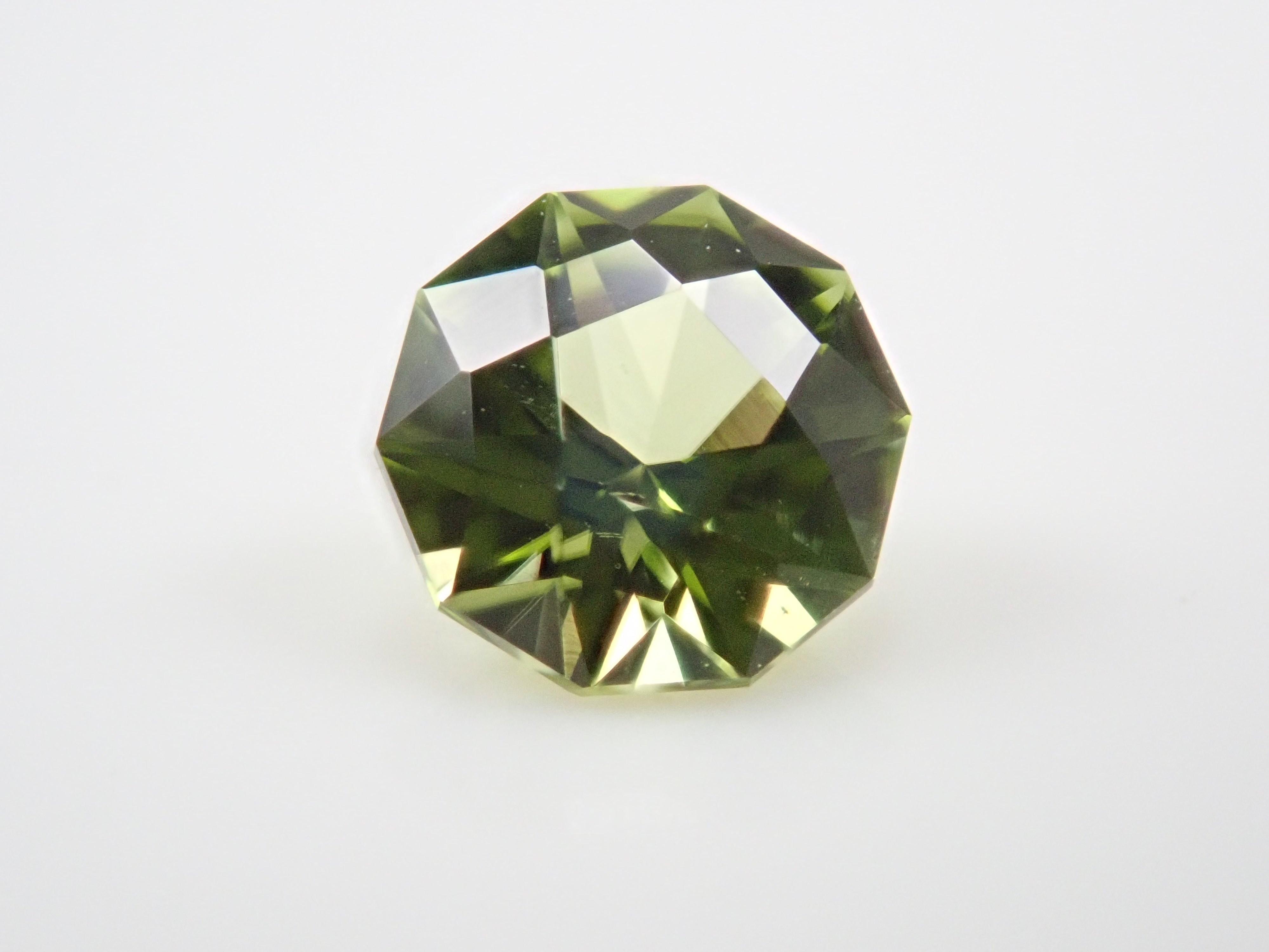 Peridot 0.314ct loose stone