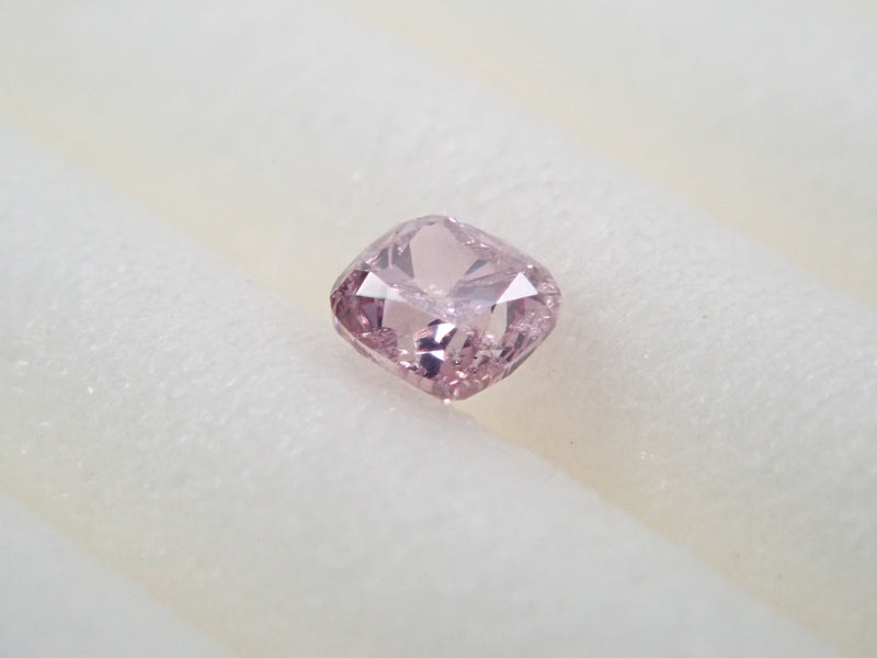 ピンクダイヤモンド 0.067ctルース(FANCY INTENSE PURPLE PINK, I-1)