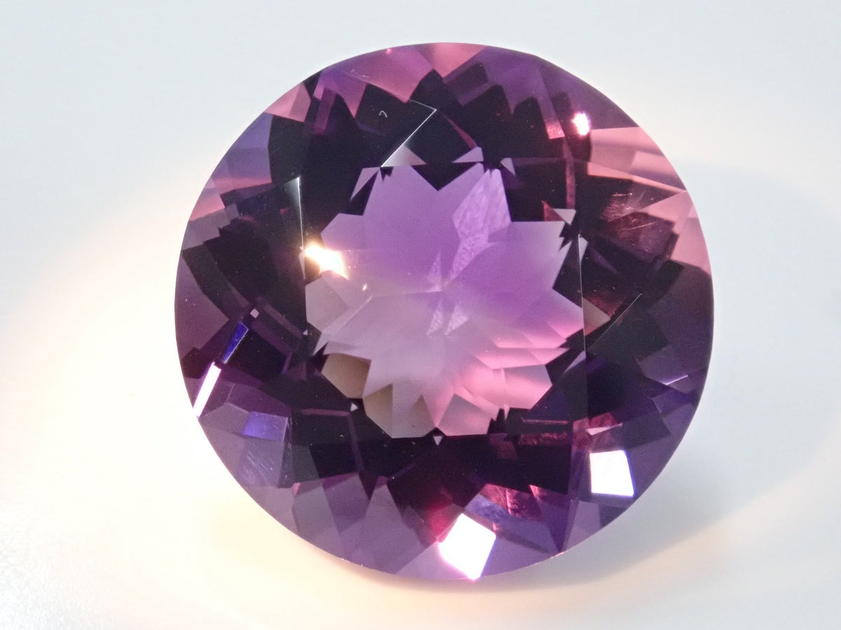 [On sale 9/ 22:00] 《Limited to 12 stones》 Big Gem Gacha - Win items including Shimizu Kikiseki’s Camellia cut and Sakura shape 《Multi-purchase discounts available》