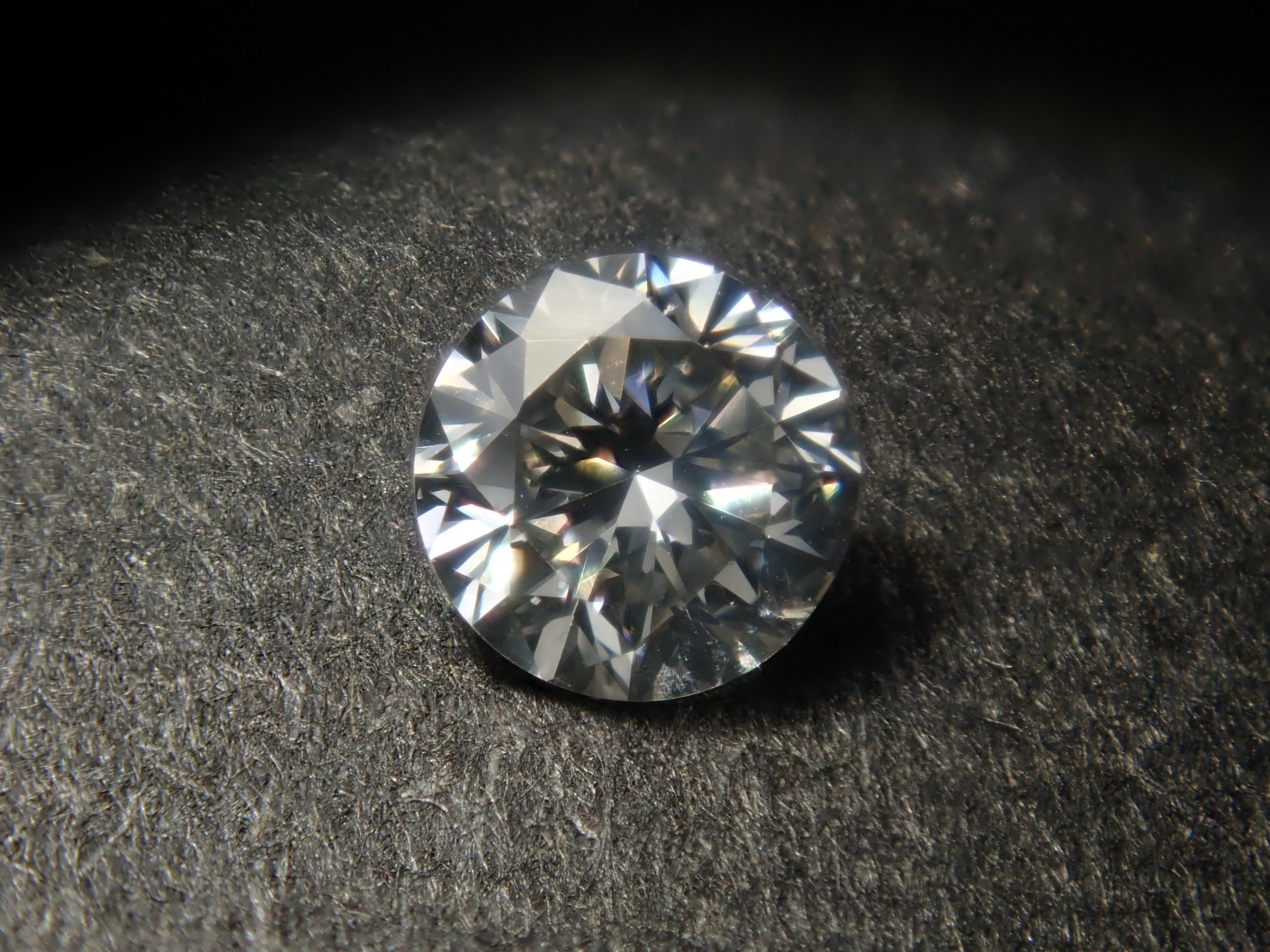 抽獎拍賣 4 [獲獎者保留] [編號 32501584] 0.127 克拉裸鑽（艷彩黃灰色，SI1）