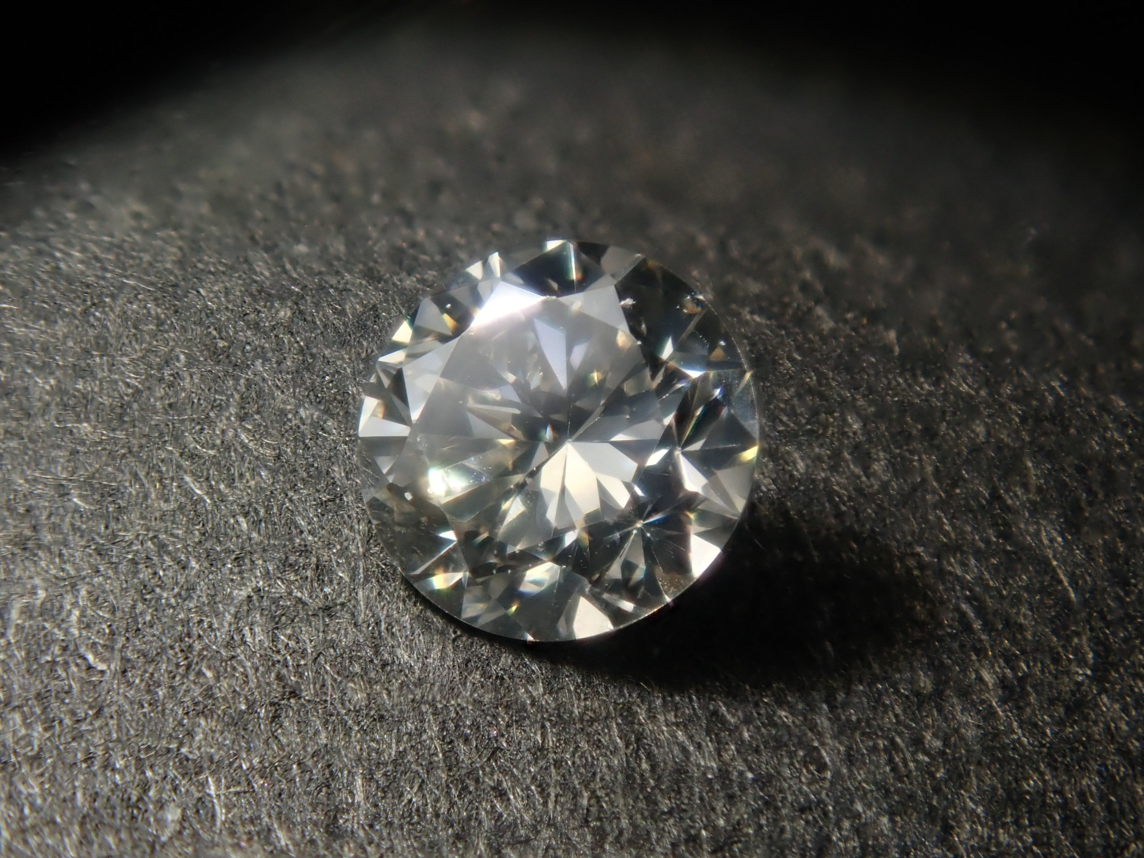 抽獎拍賣 4 [獲獎者保留] [編號 32501584] 0.127 克拉裸鑽（艷彩黃灰色，SI1）