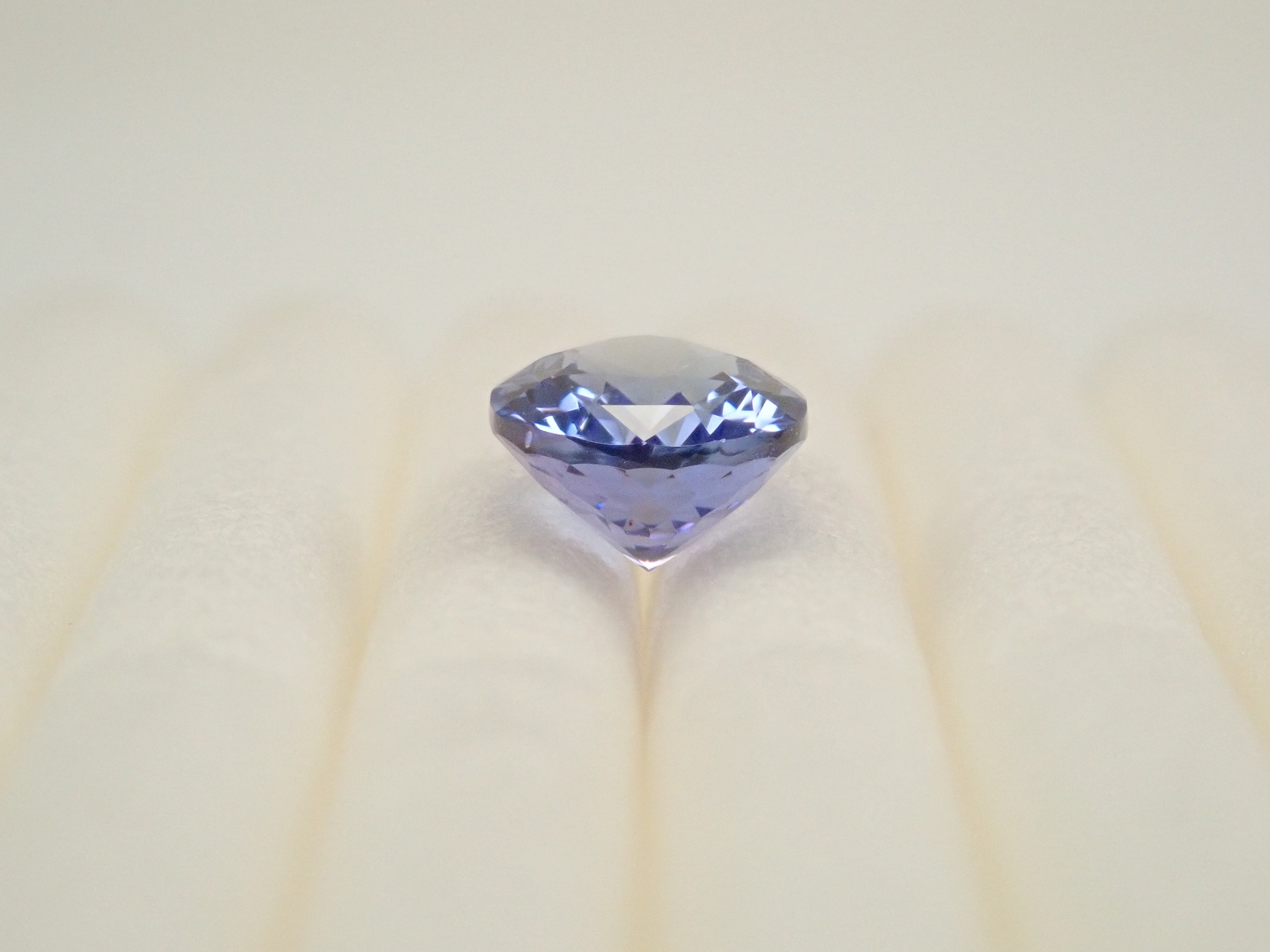 【11/7 22時販売】タンザニア産タンザナイト 0.637ctルース