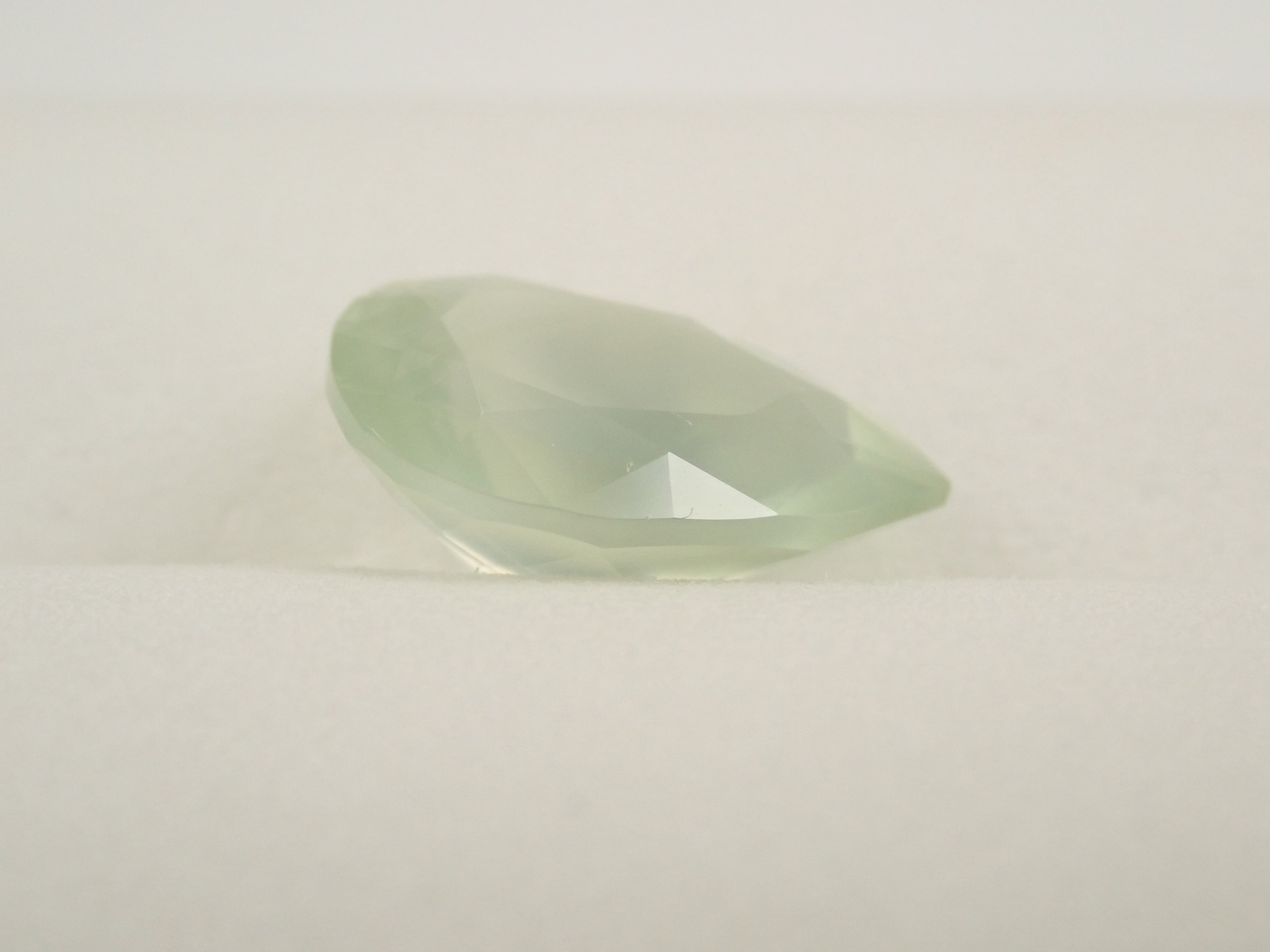 【11/7 22時販売】オーストラリア産プレーナイト 3.751ctルース