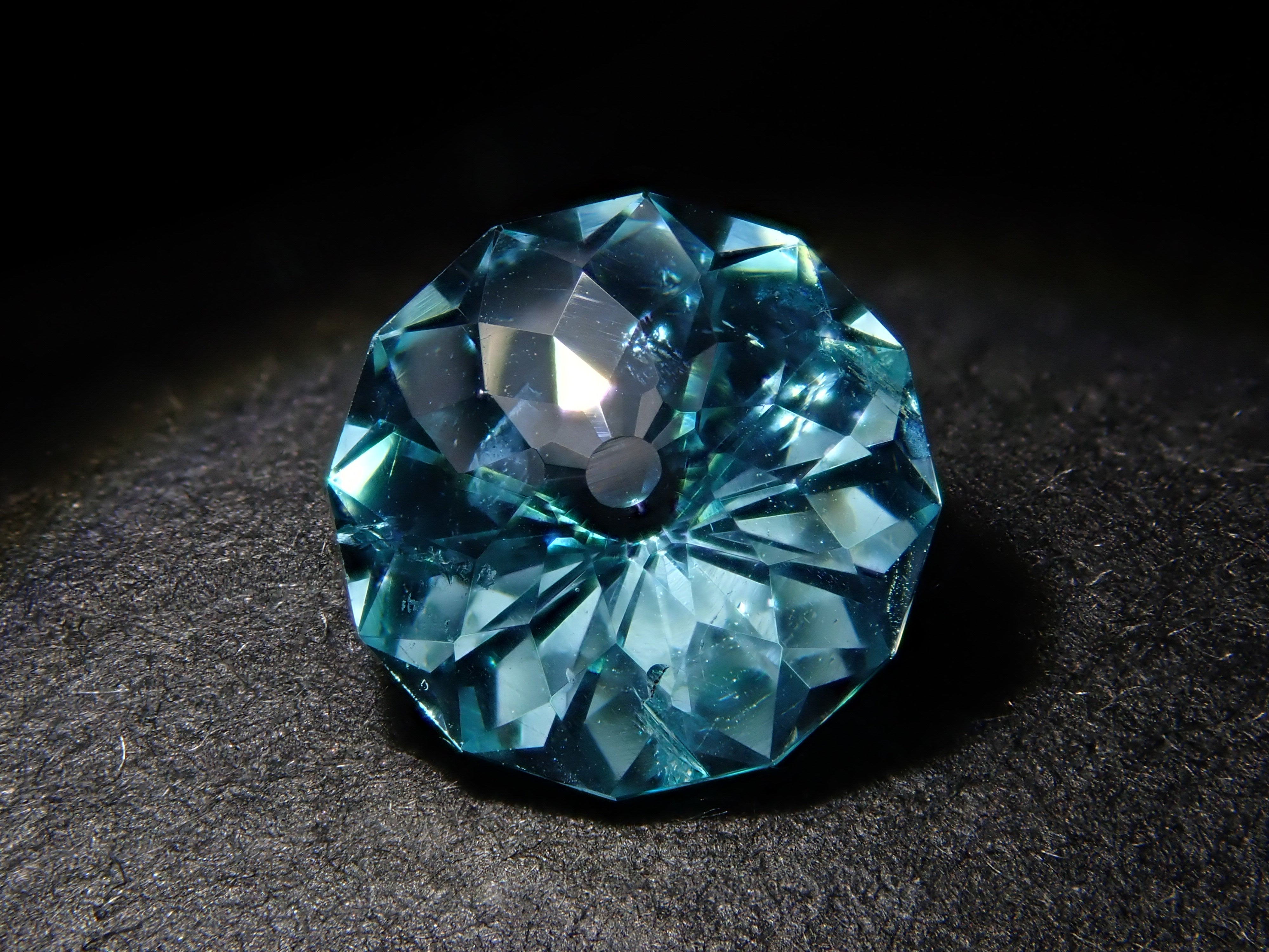 【11/7 22時販売】マダガスカル産アパタイト 6.0mm/0.901ctルース