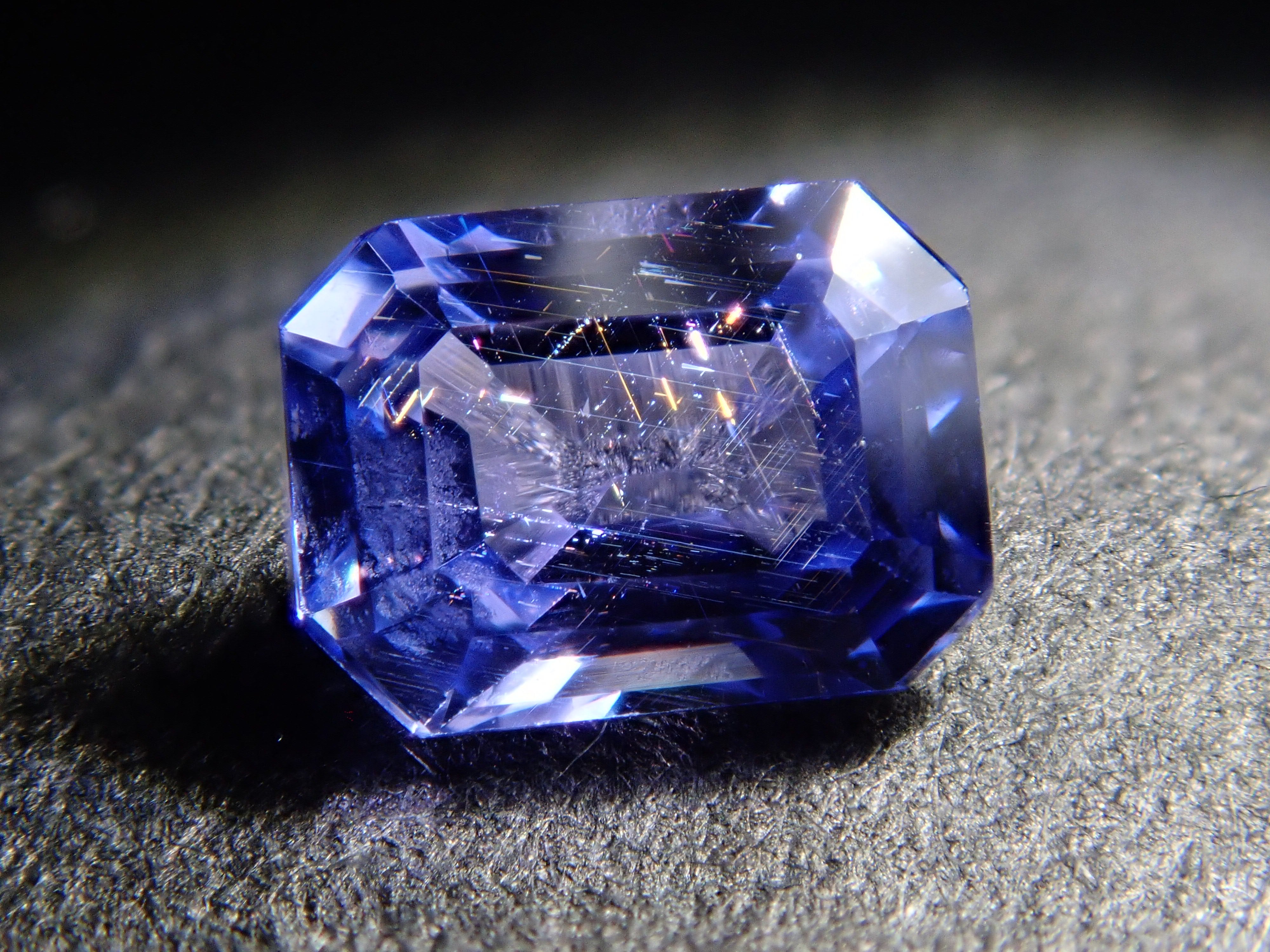 【11/7 22時販売】ヴァイオレットサファイア 0.310ctルース