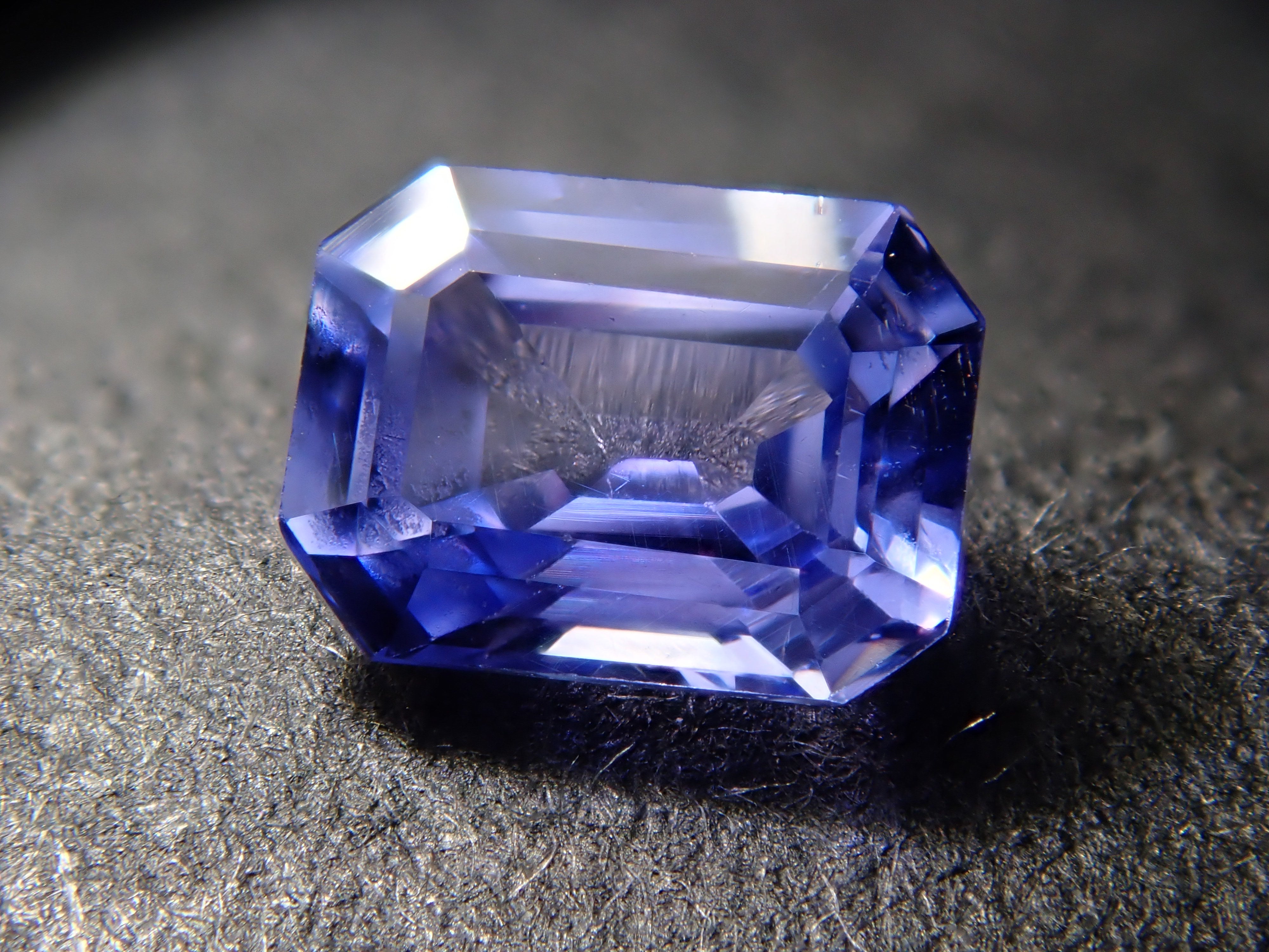 【11/7 22時販売】ヴァイオレットサファイア 0.310ctルース