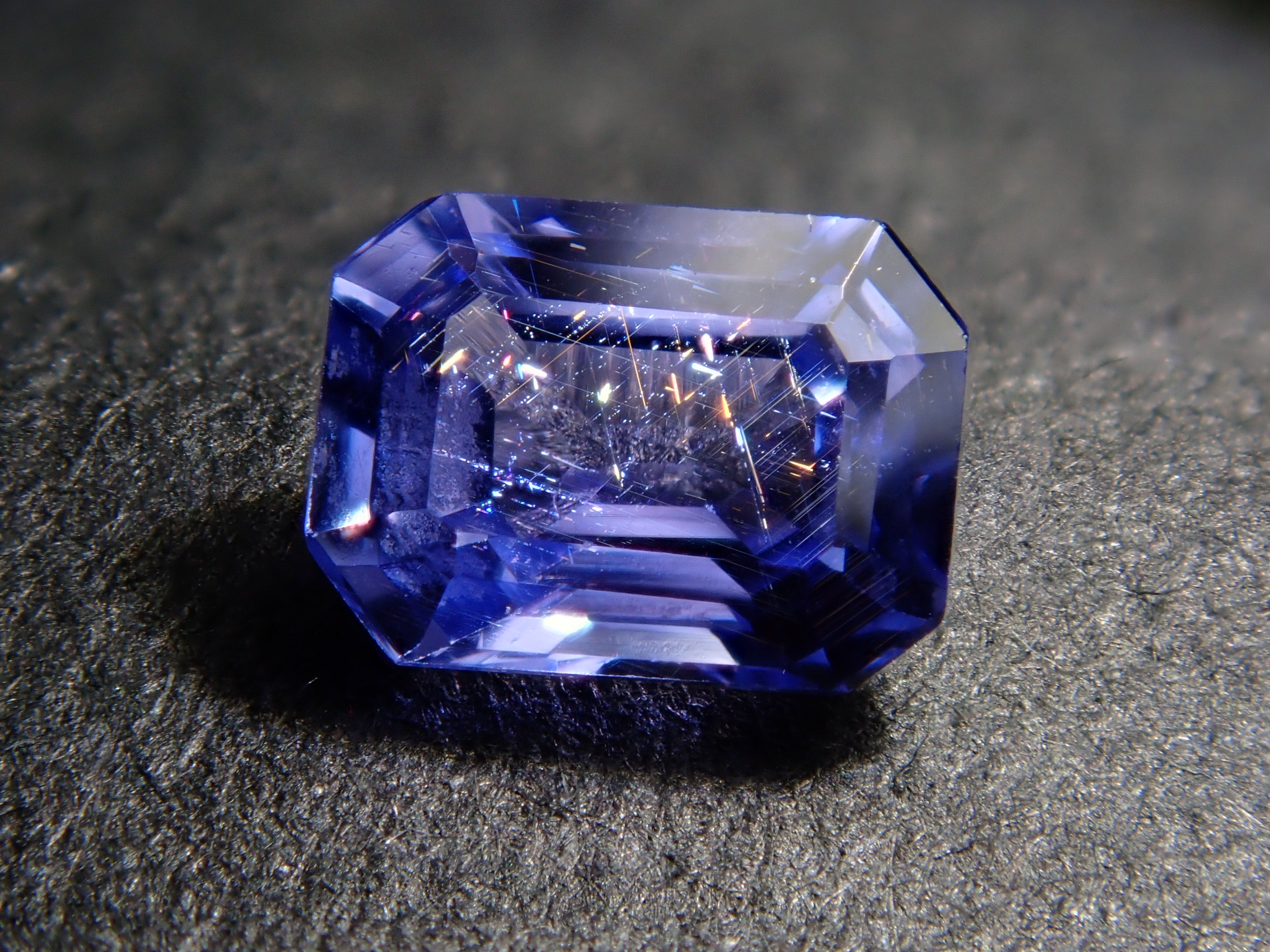 【11/7 22時販売】ヴァイオレットサファイア 0.310ctルース