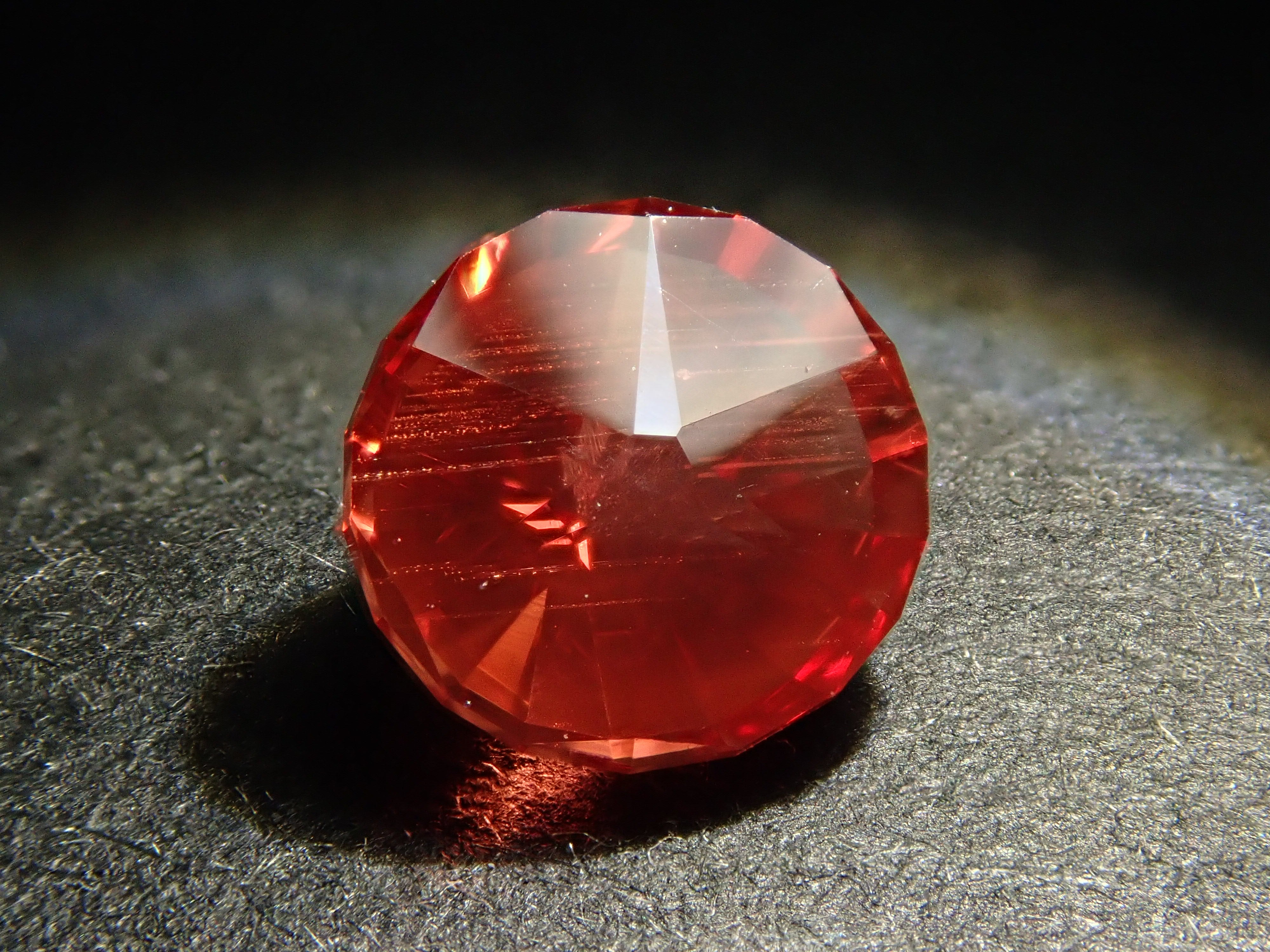 【11/1 22時販売】チベット産アンデシン 0.738ctルース