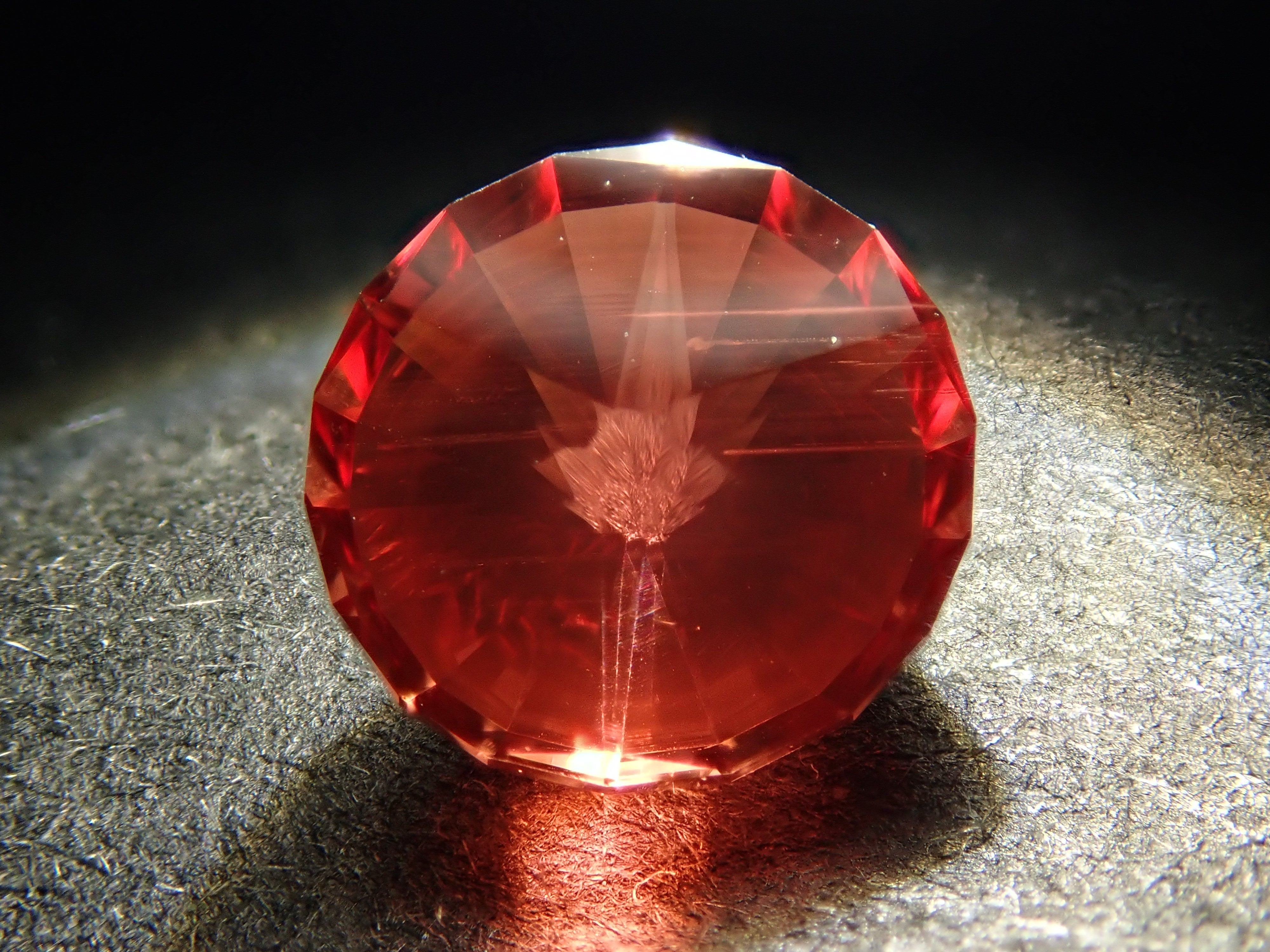 【11/1 22時販売】チベット産アンデシン 0.738ctルース