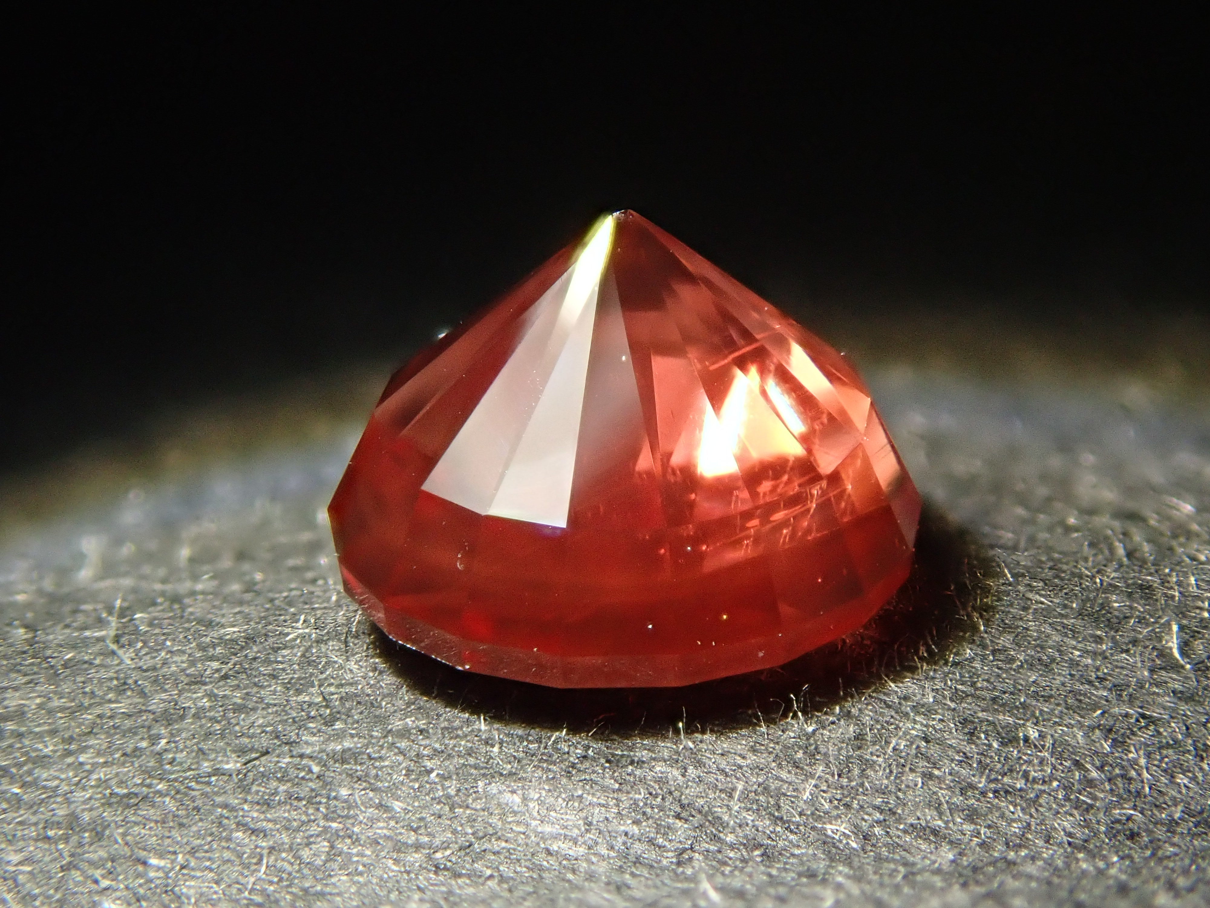 【11/1 22時販売】チベット産アンデシン 0.738ctルース