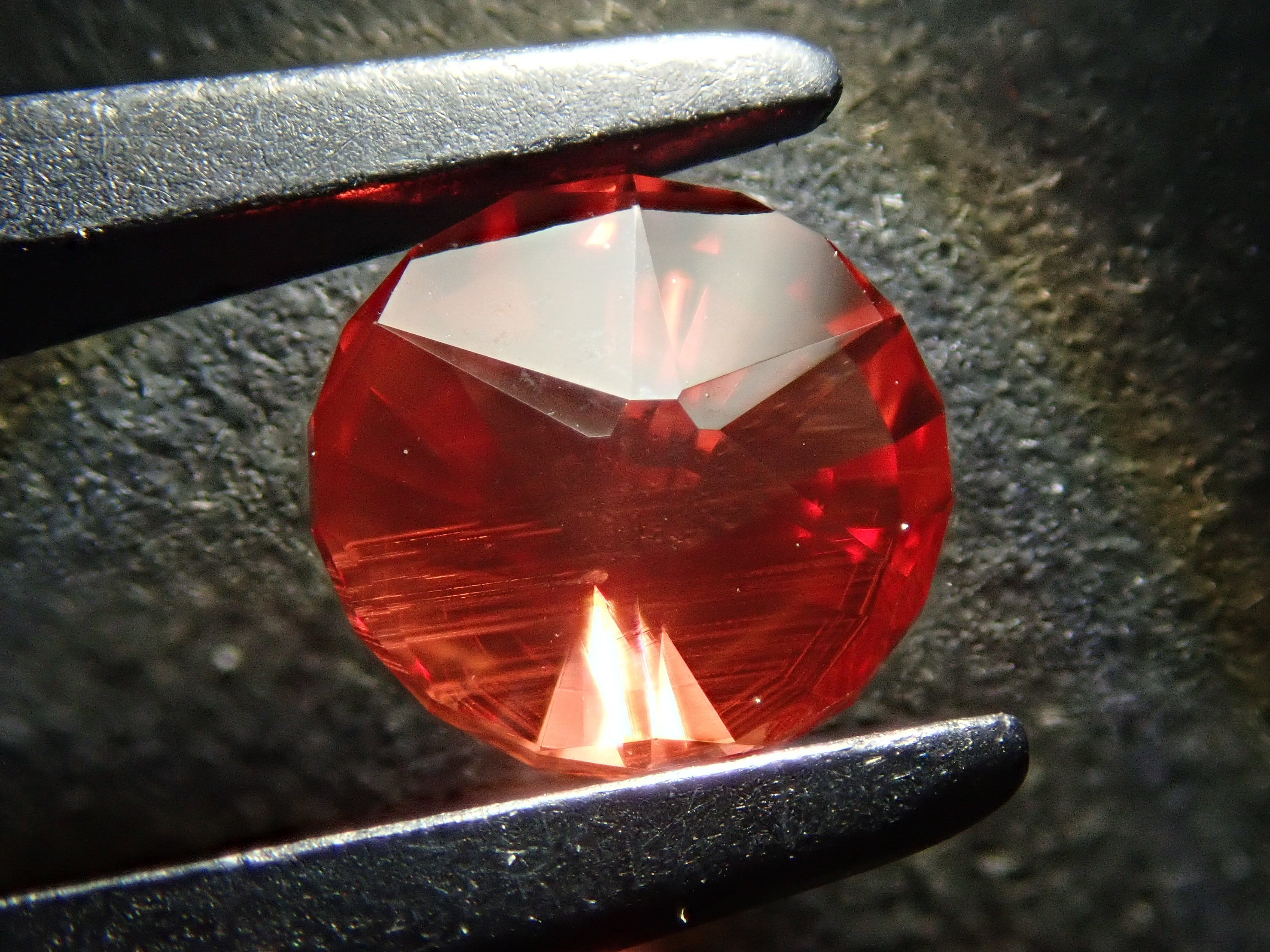 【11/1 22時販売】チベット産アンデシン 0.738ctルース