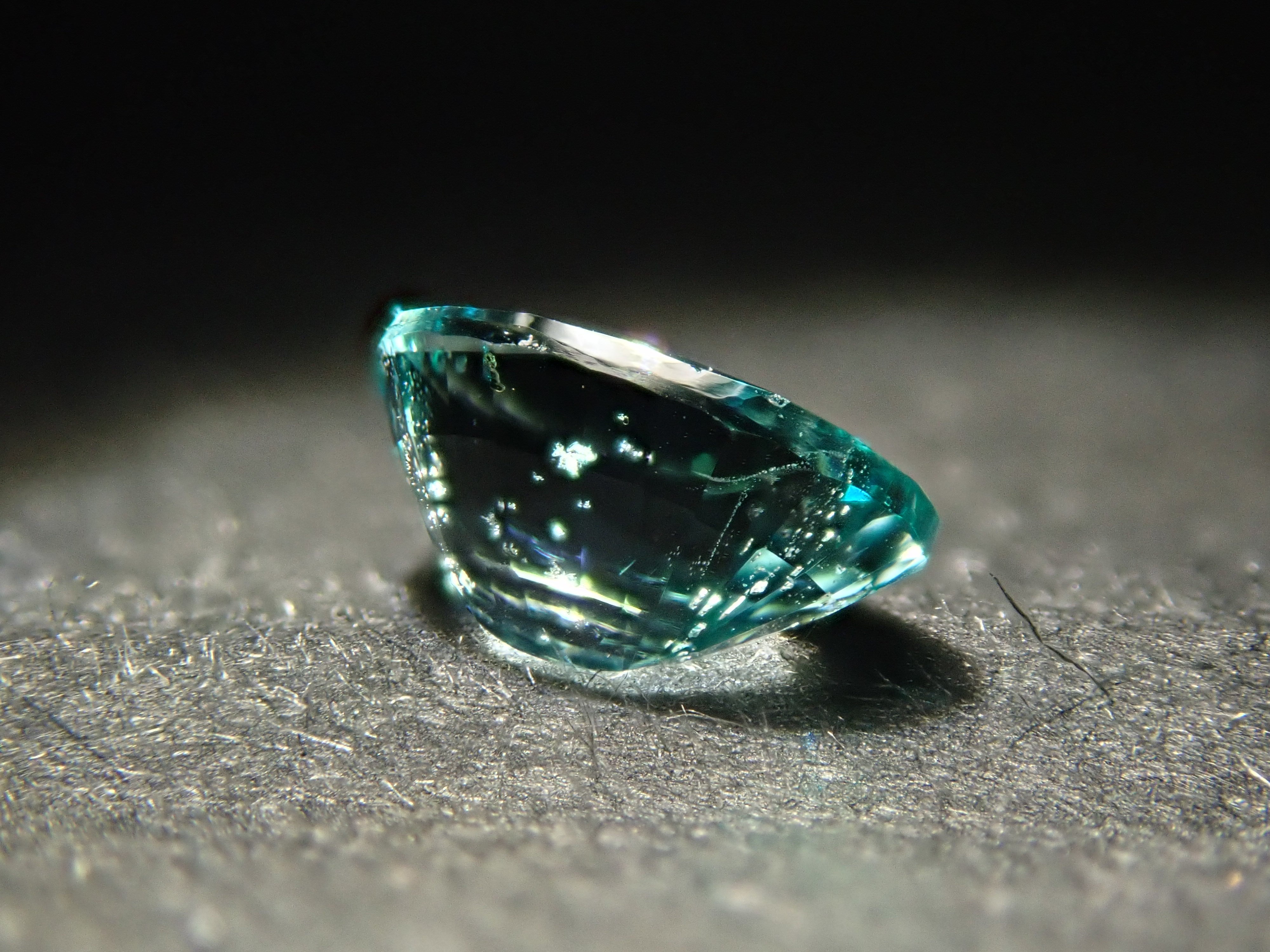 【11/1 22時販売】タンザニア産コーネルピン 0.324ctルース