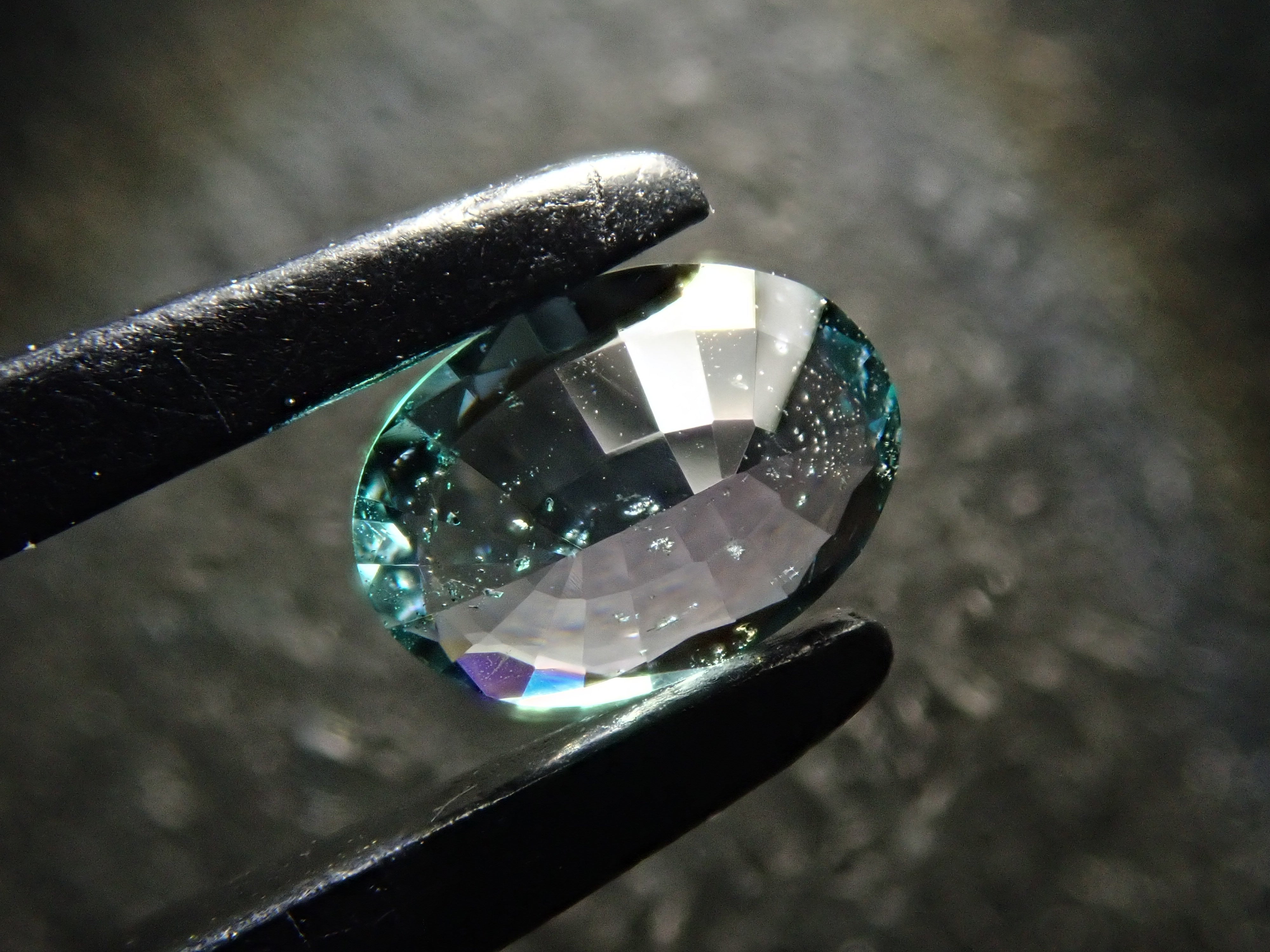 【11/1 22時販売】タンザニア産コーネルピン 0.324ctルース