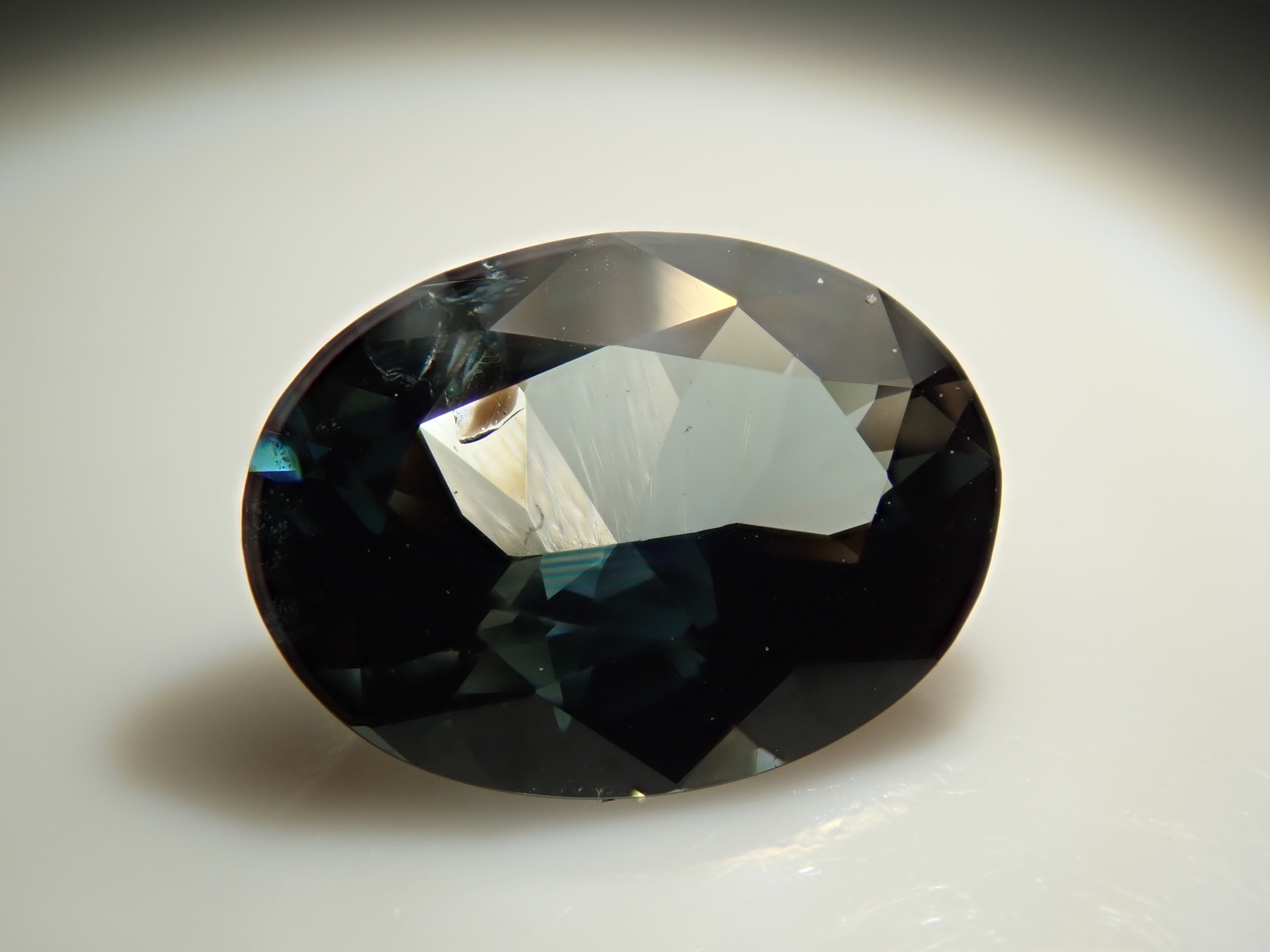 【11/1 22時販売】スリランカ産サファリン 0.738ctルース