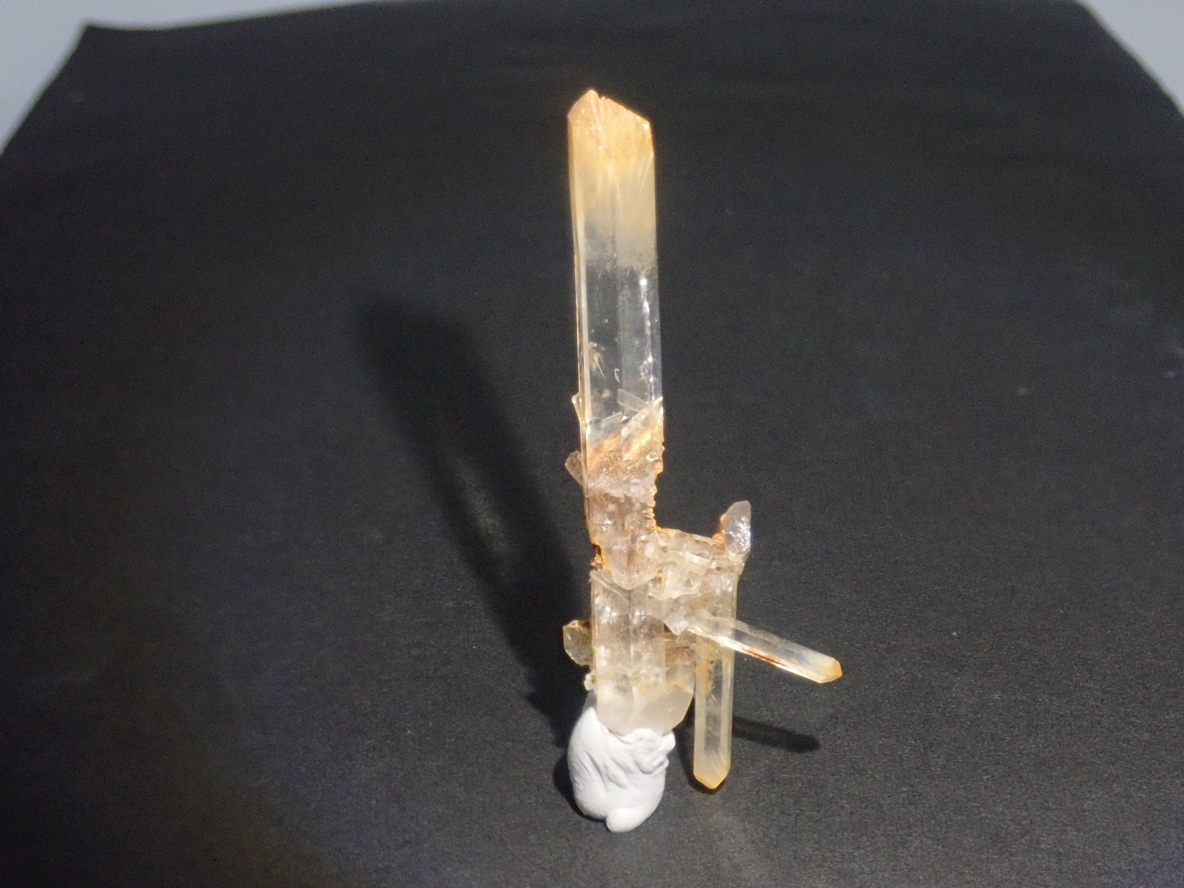 【11/2 22時販売開始】《限定8石》コロンビア産マンゴークォーツ（最大60ct含む,平均21.6ct）《複数購入割引有》