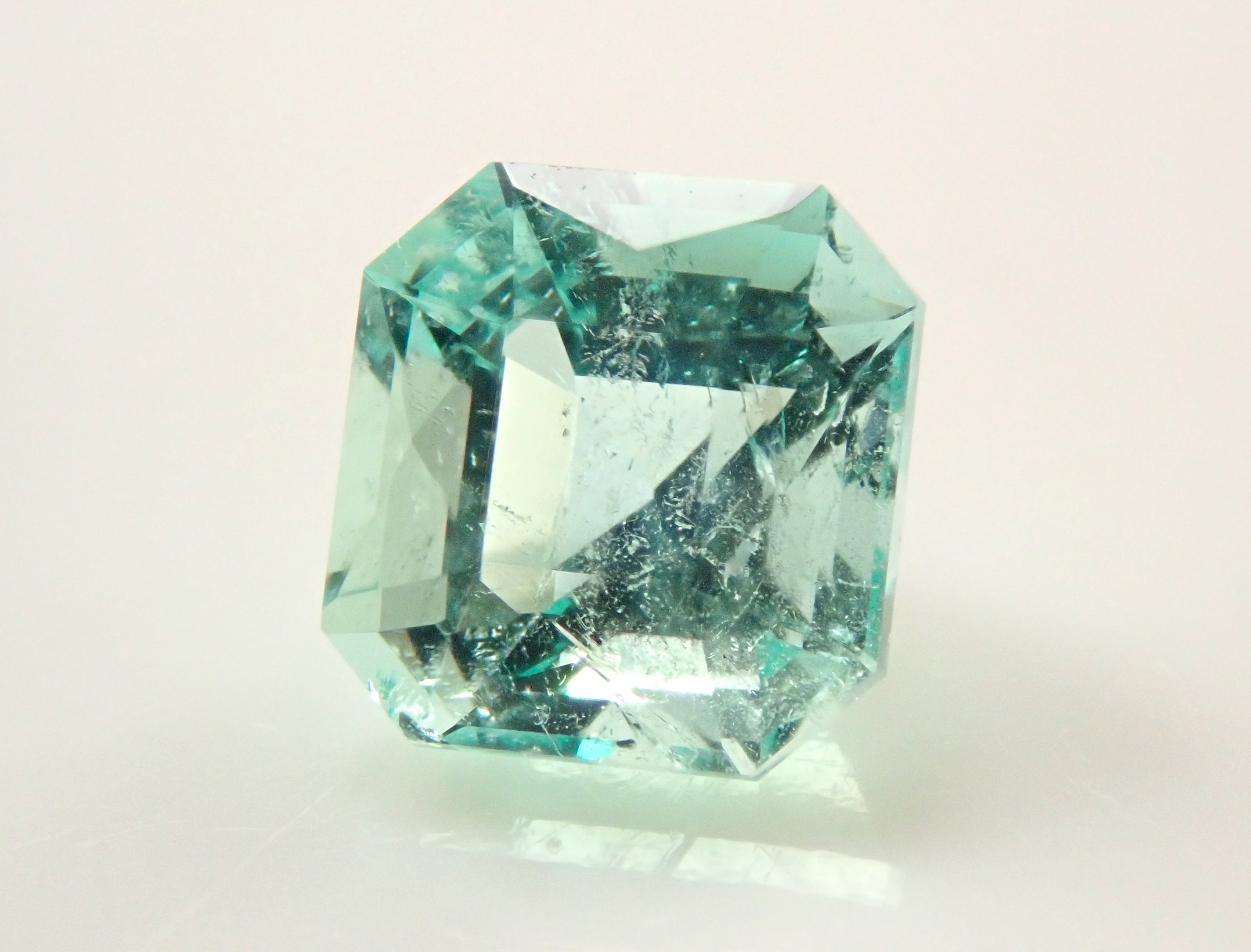 ブラジル産の宝石- 通販｜宝石鑑定士が運営【カラッツSTORE】