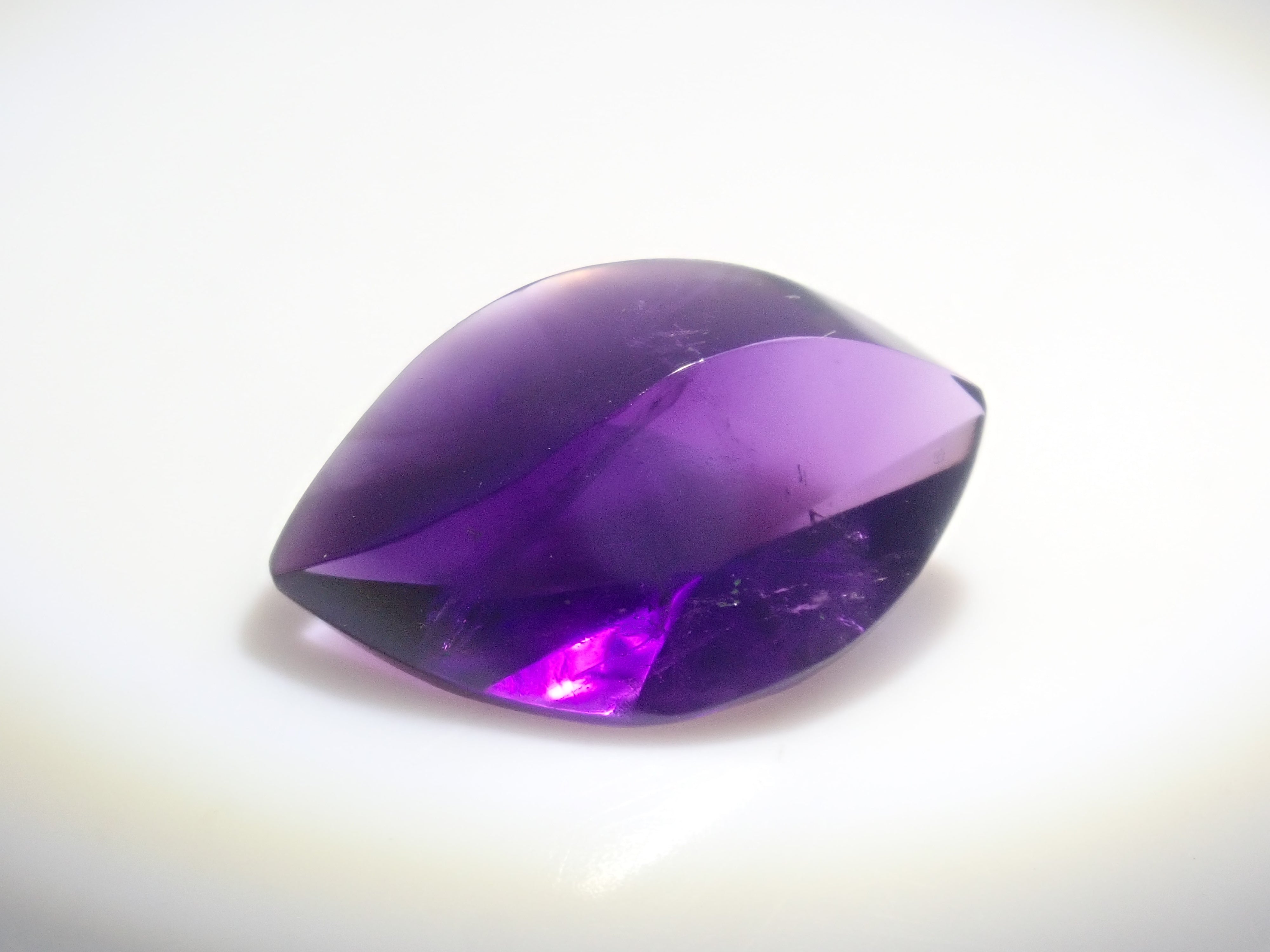 【11/3 22時販売】《限定10石》山本武氏作品ガチャ（ファイヤーフラワーカットなど,おまけに山本氏研磨プレーナイト付き）1石ルース💎《複数購入割引有》