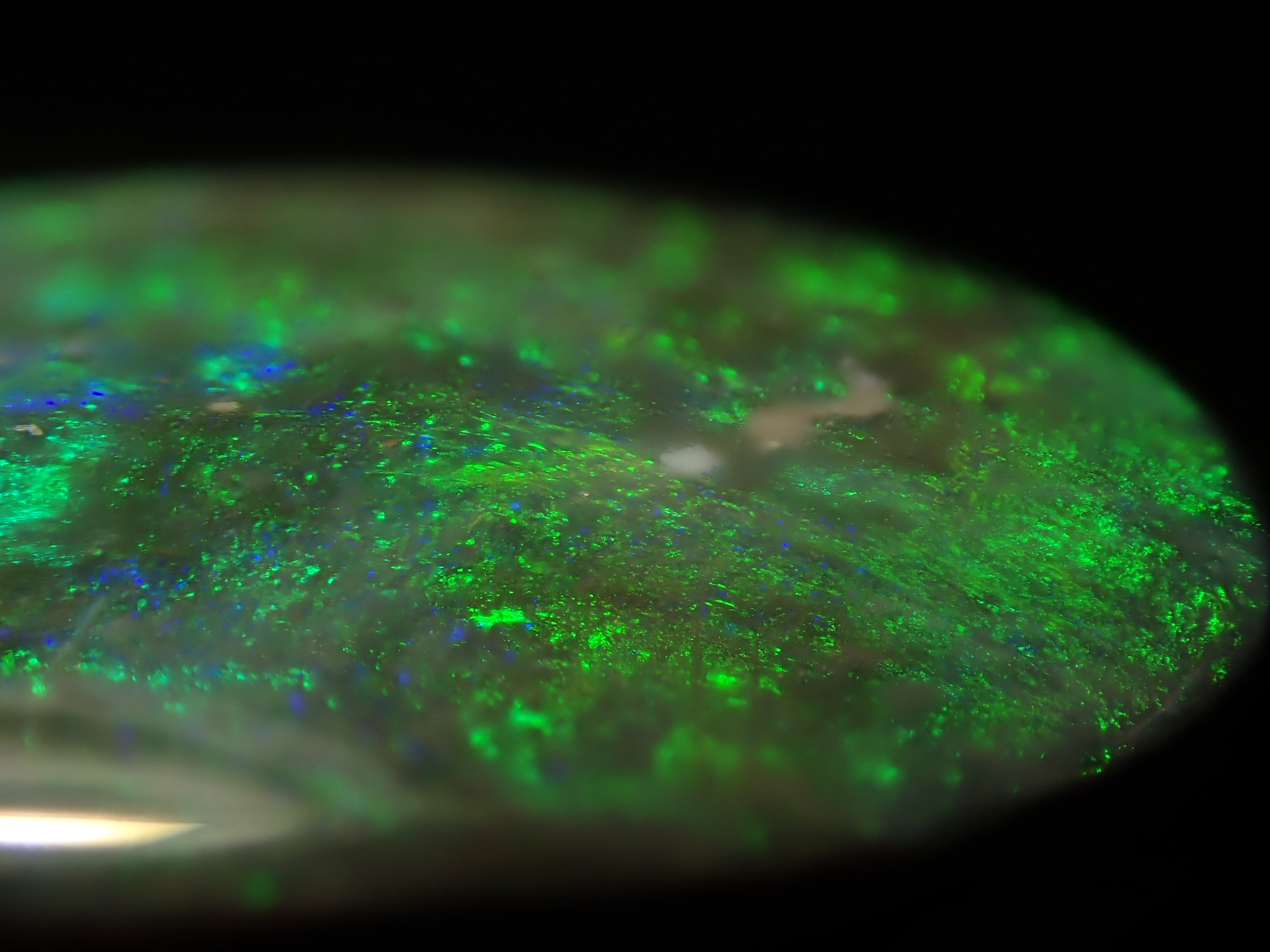 オーストラリア産ボルダーオパール 3.122ctルース