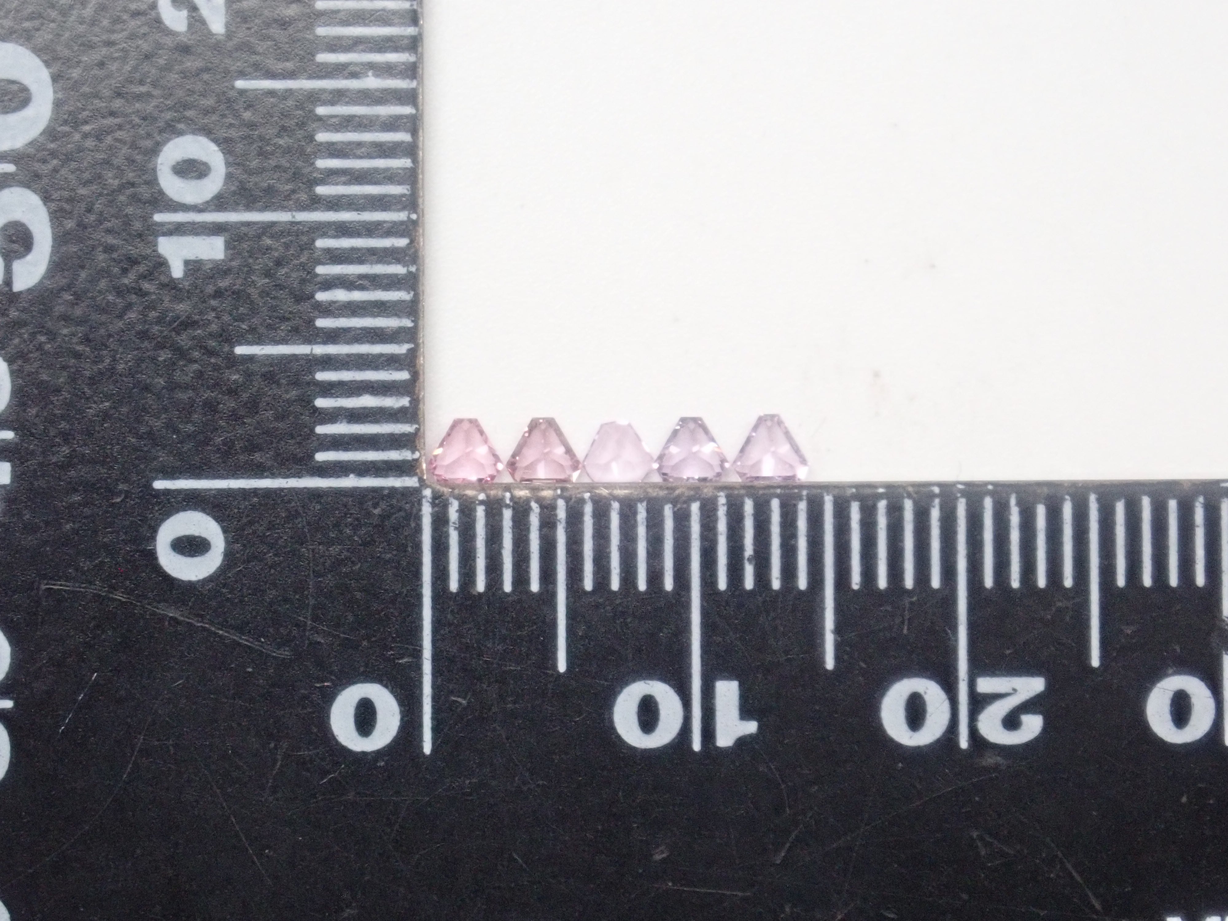 【11/3 22時販売】《限定15石》非加熱ロイヤルブルーサファイア2石（AIGS鑑別書付き）が当たるブルーサファイアガチャ《複数購入割引有》