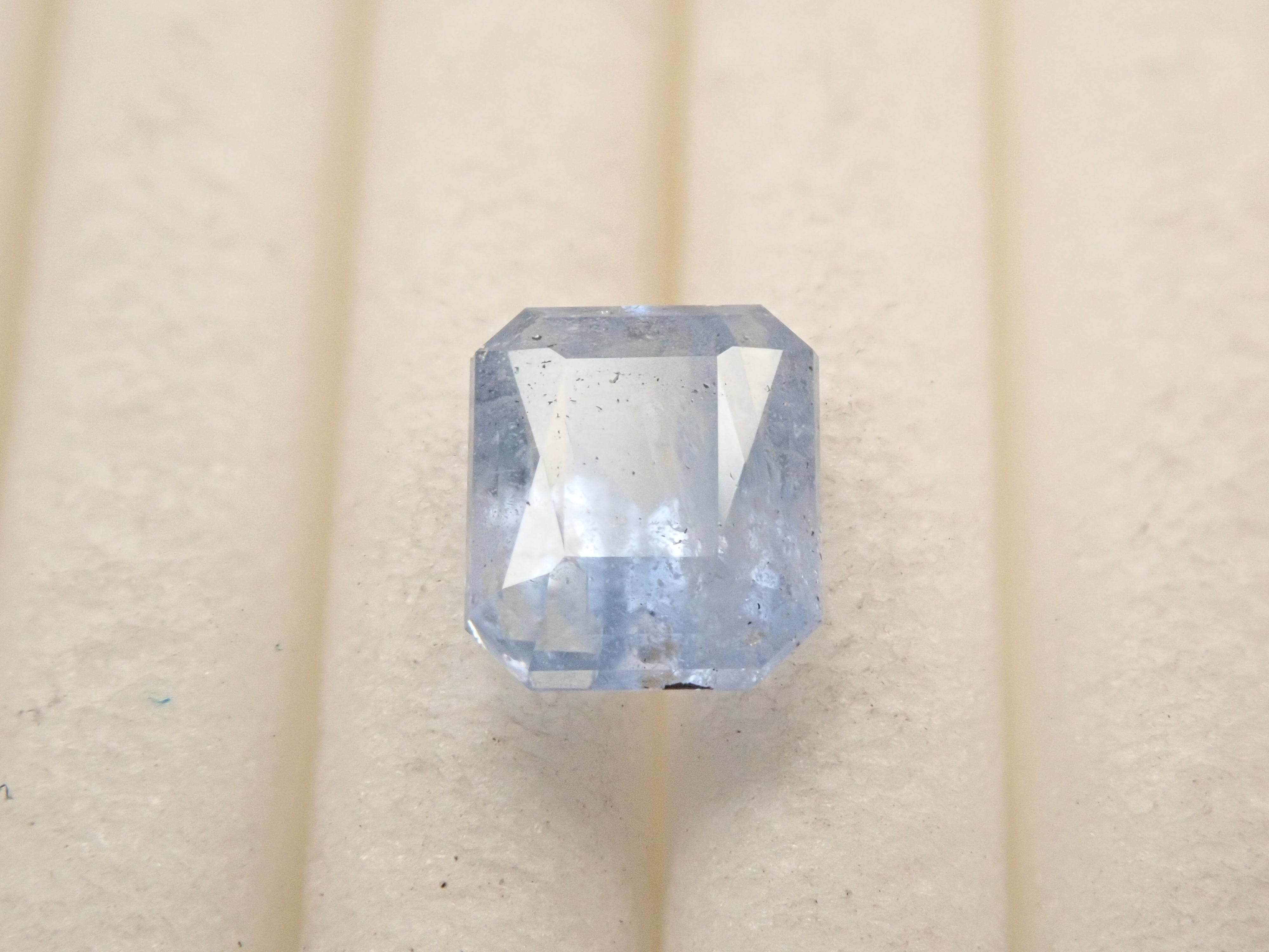 コロンビア産ユークレース 0.546ctルース