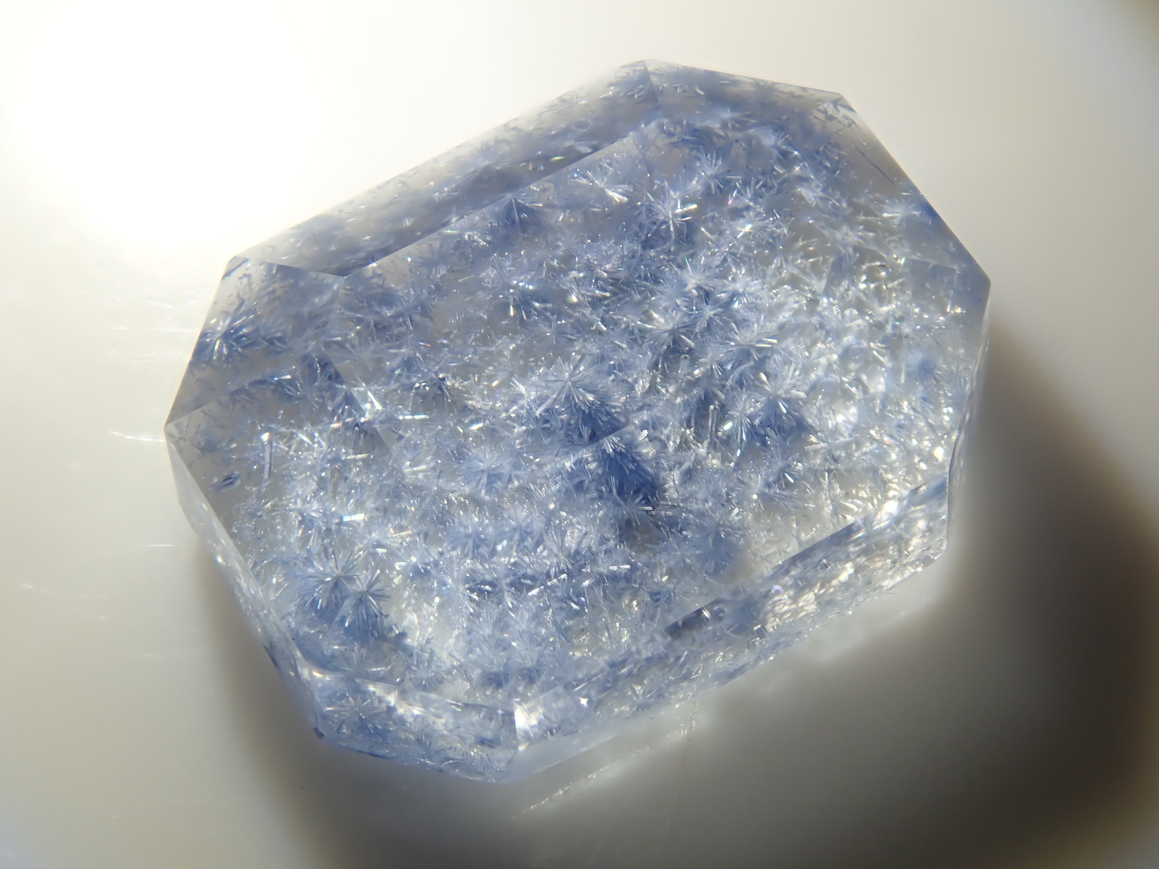 ブラジル産デュモルチェライトインクォーツ 2.074ctルース