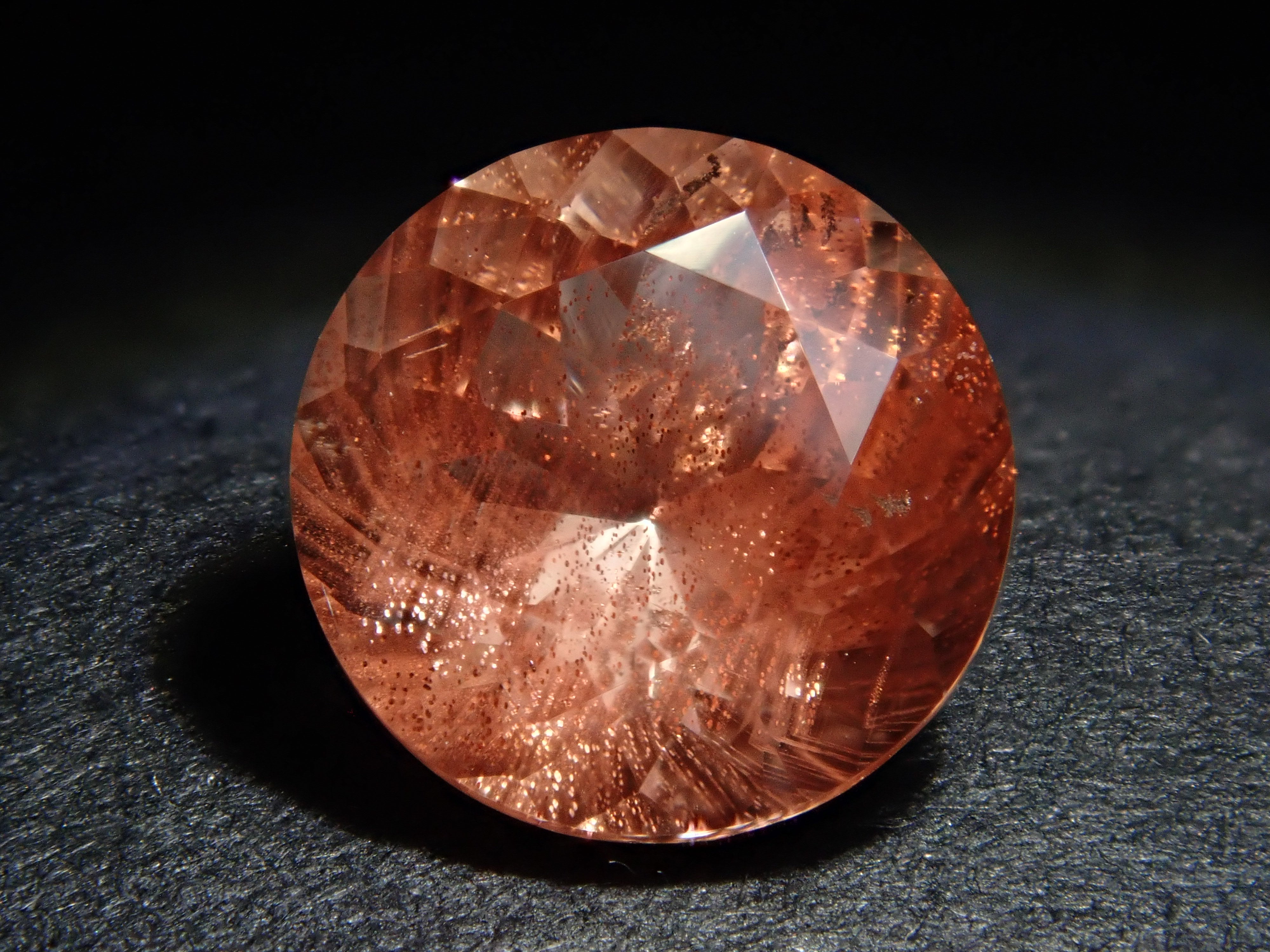 [12557569] Oregon Sunstone from the United States, 0.754ct Loose
