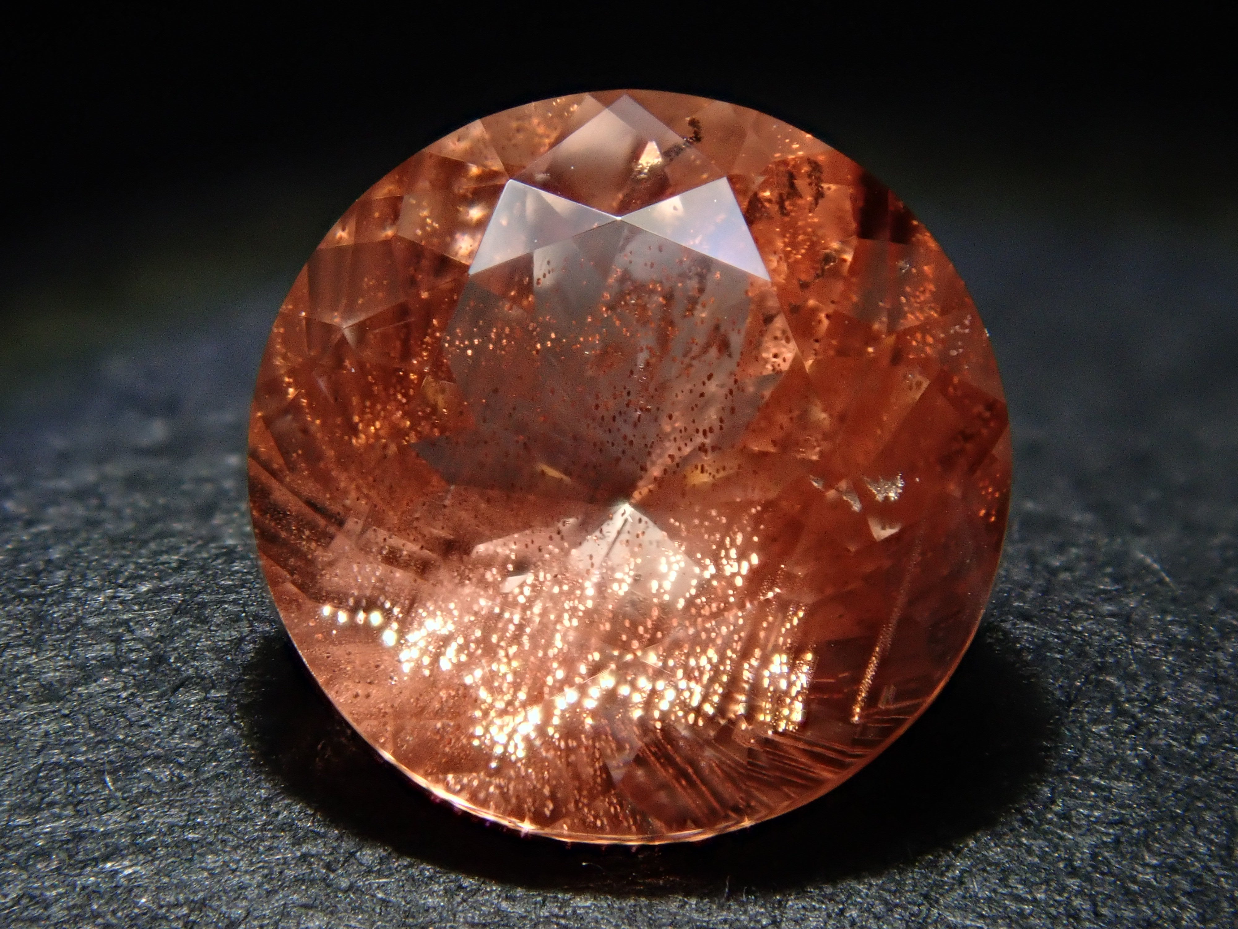 [12557569] Oregon Sunstone from the United States, 0.754ct Loose
