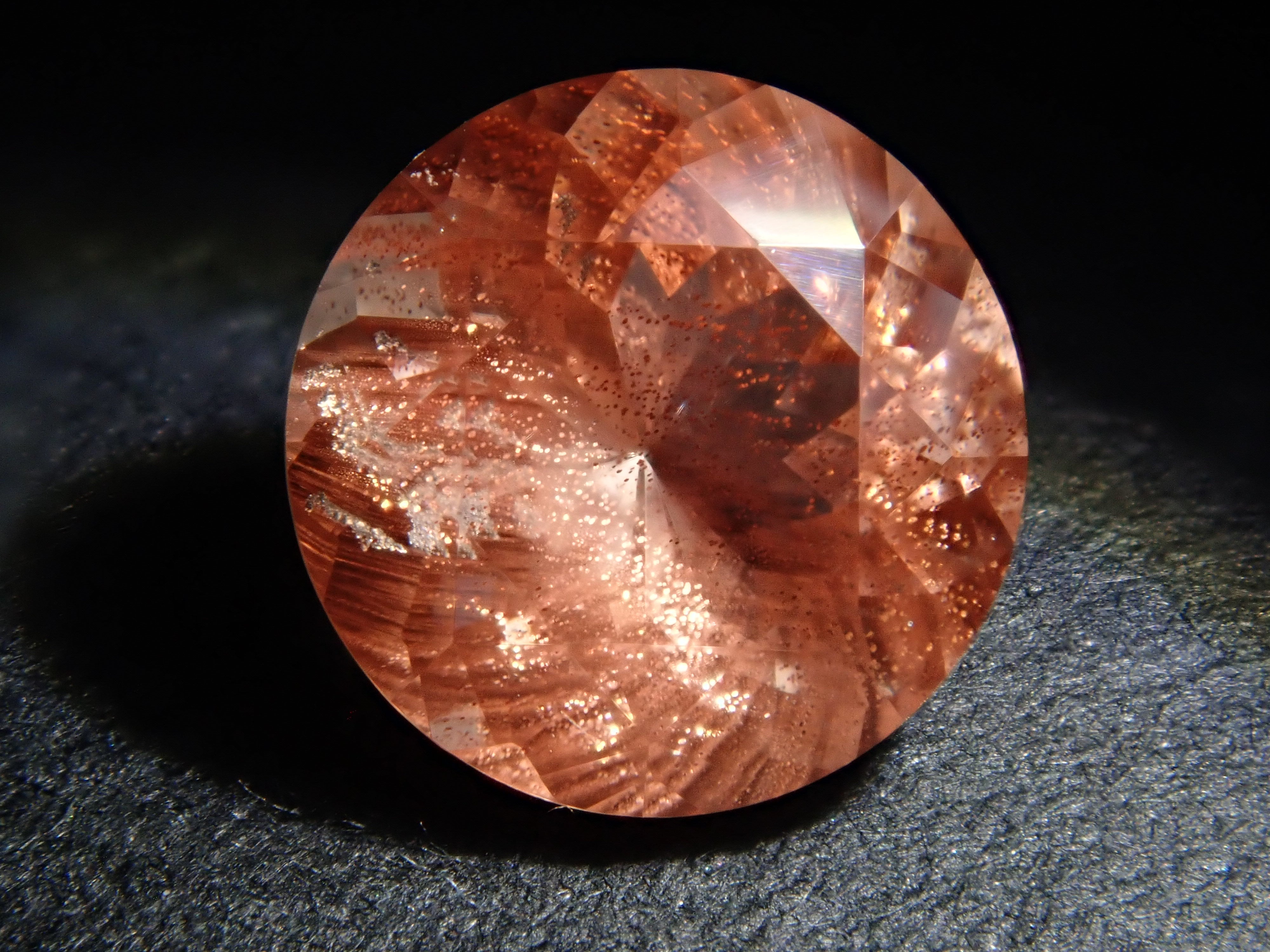 [12557569] Oregon Sunstone from the United States, 0.754ct Loose