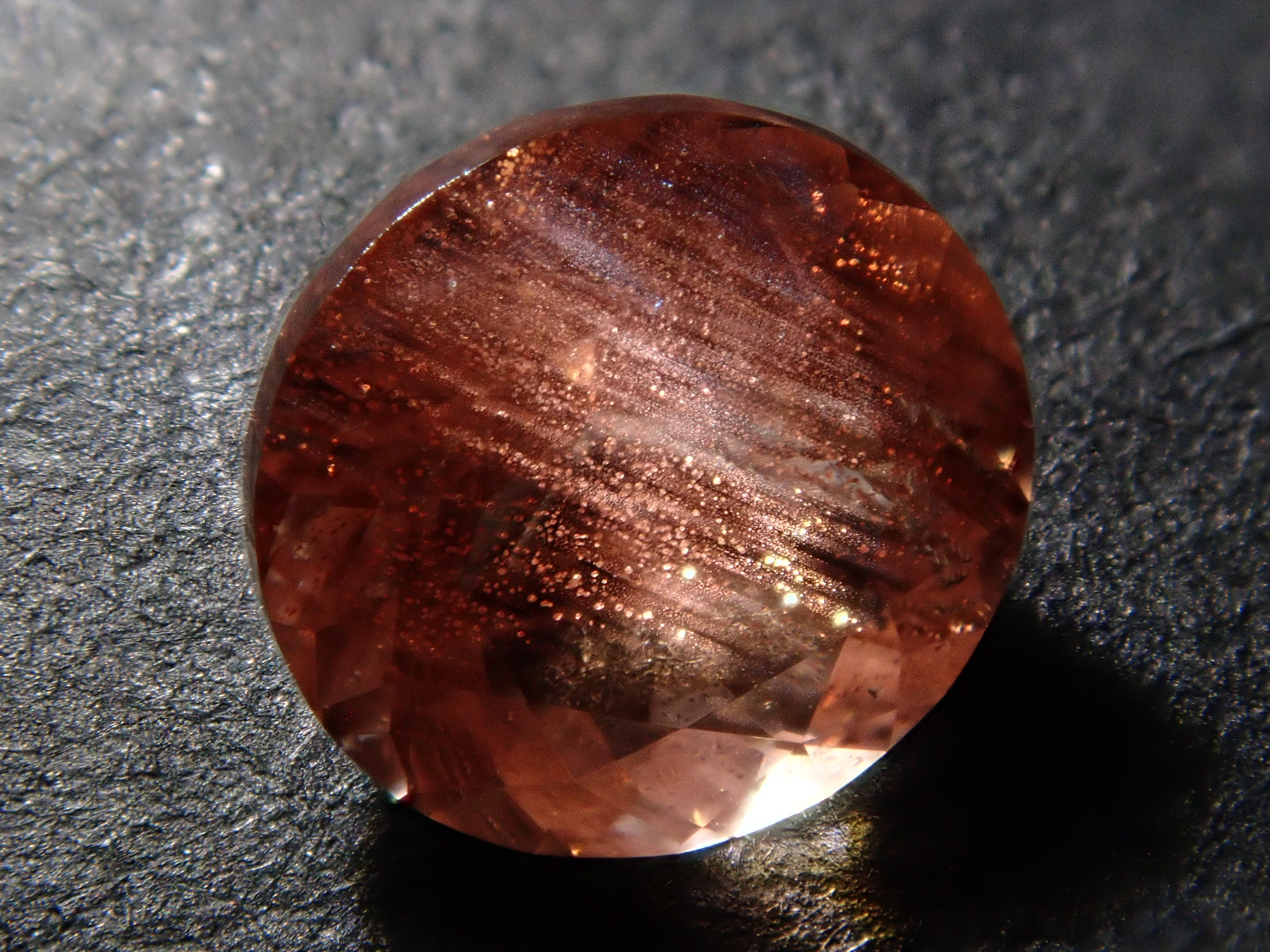 [12557569] Oregon Sunstone from the United States, 0.754ct Loose
