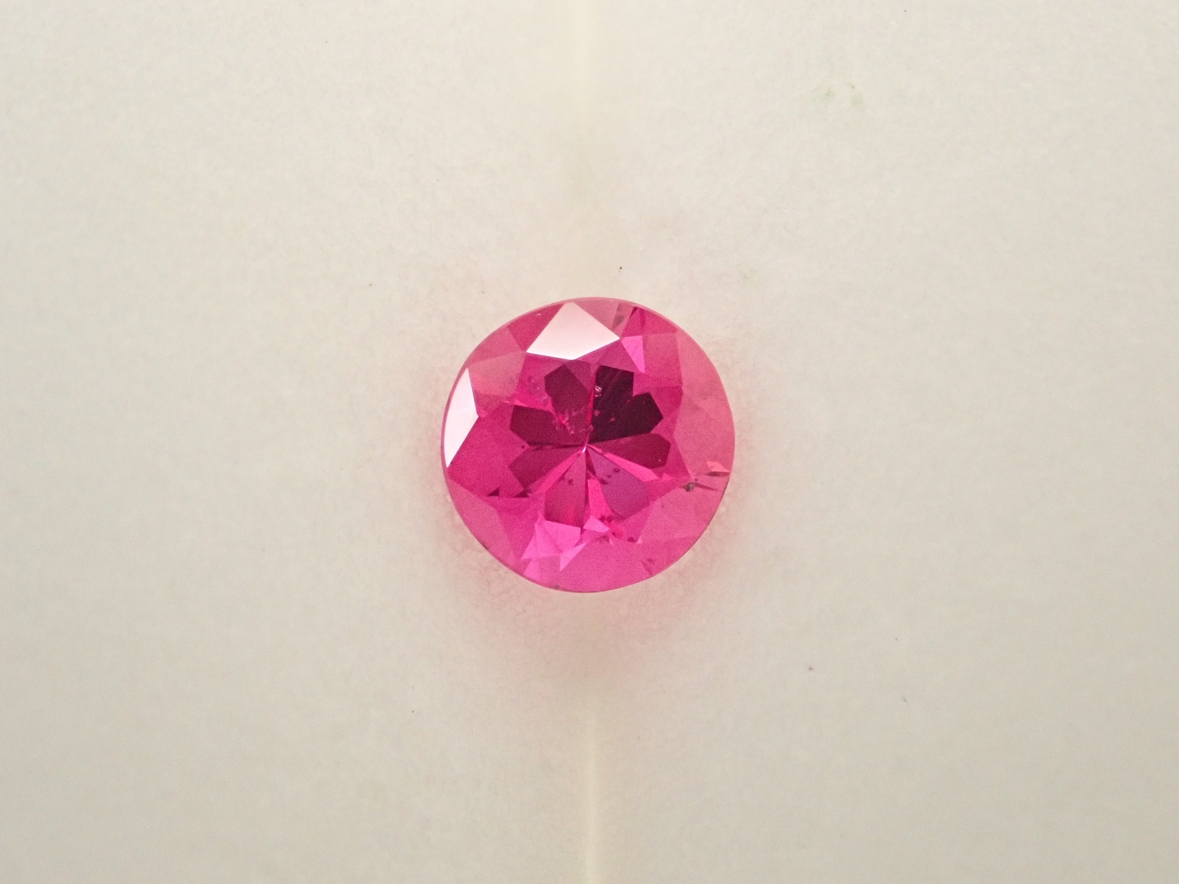 【11/3 22時販売】非加熱ルビー 4.5mm/0.430ctルース GIT