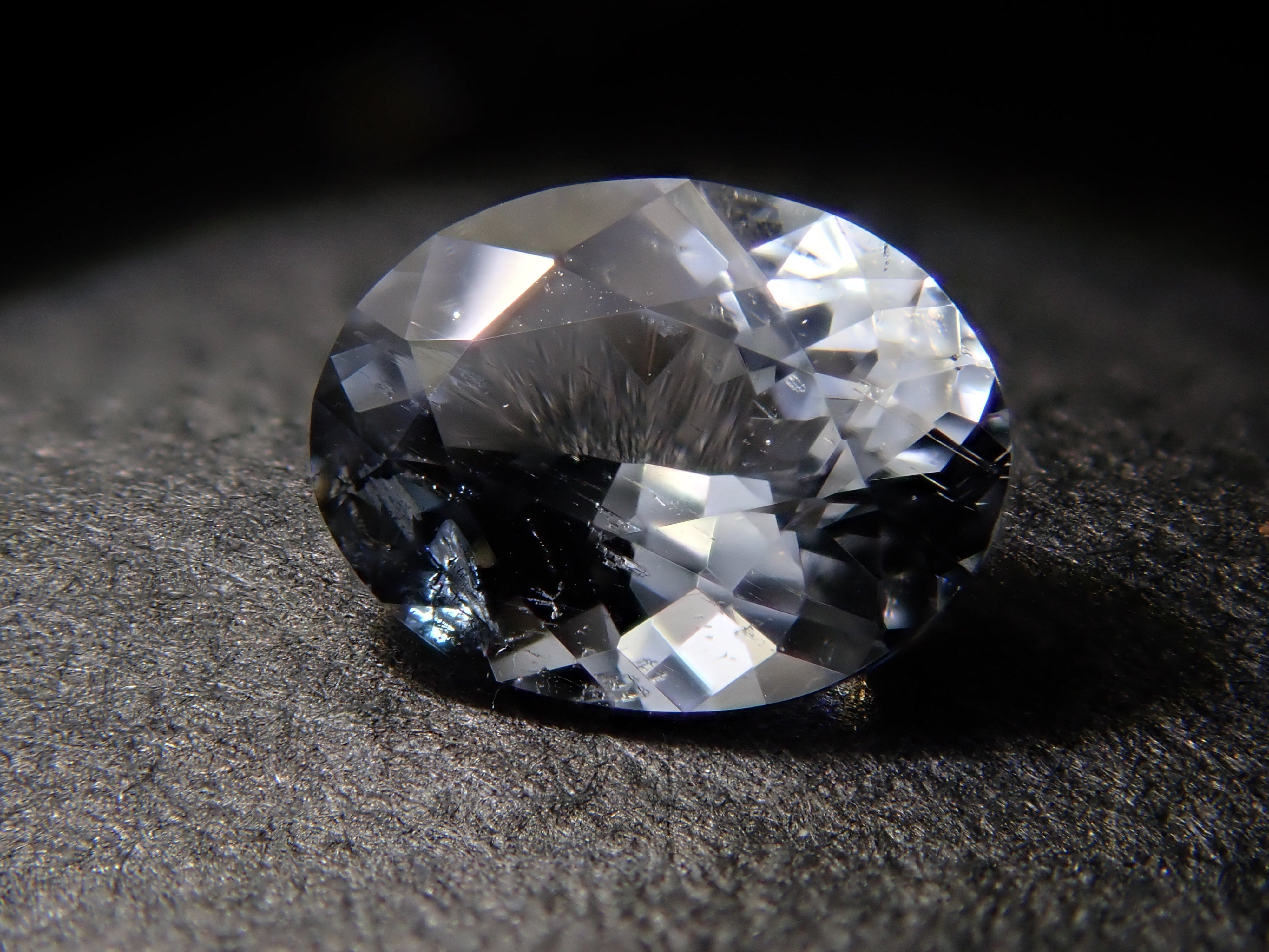 【11/3 22時販売】グレートルマリン 0.314ctルース 鑑別書