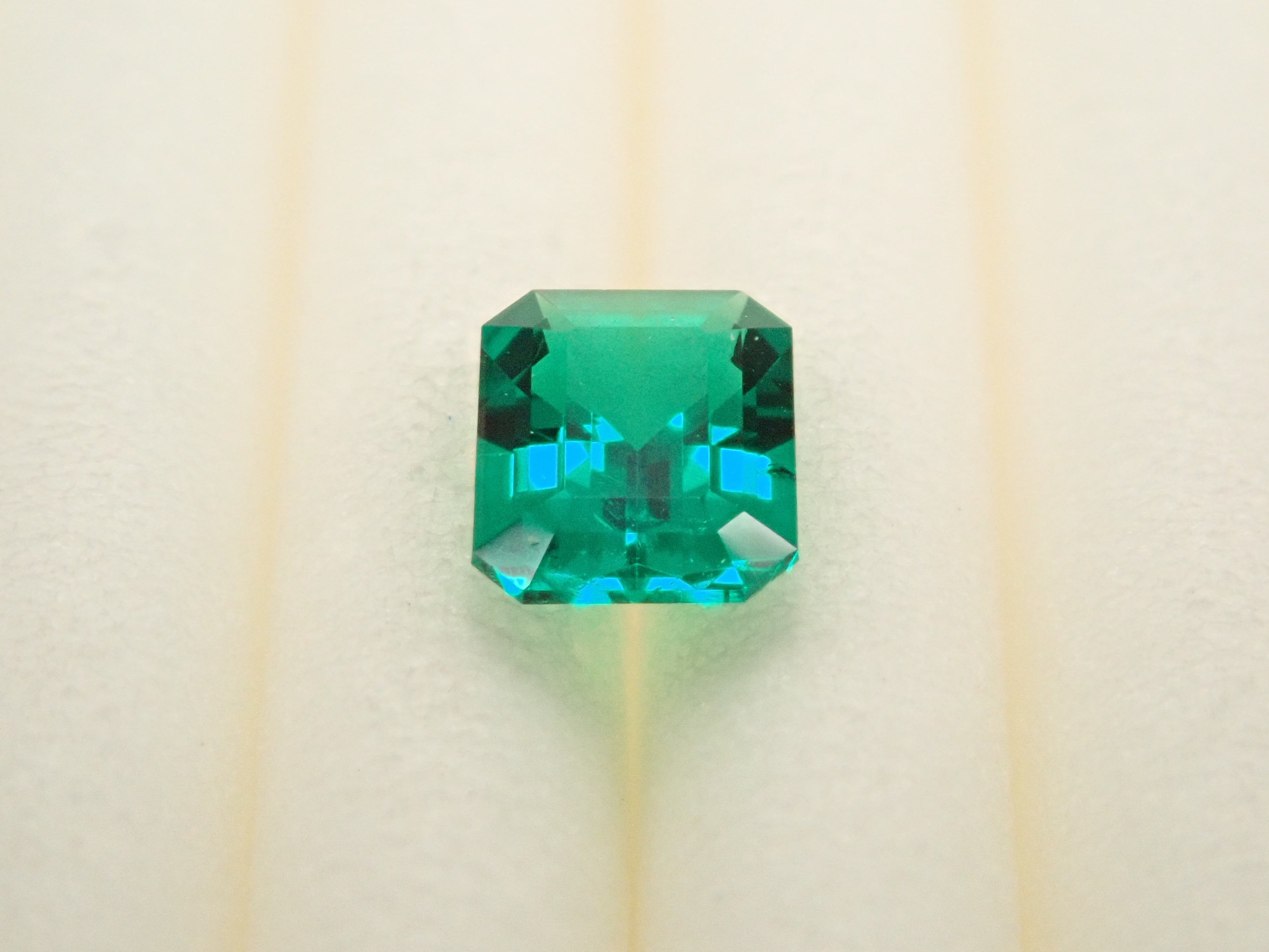 【11/23 22時販売】コロンビア産ノンオイルエメラルド 0.220ctルース GIA