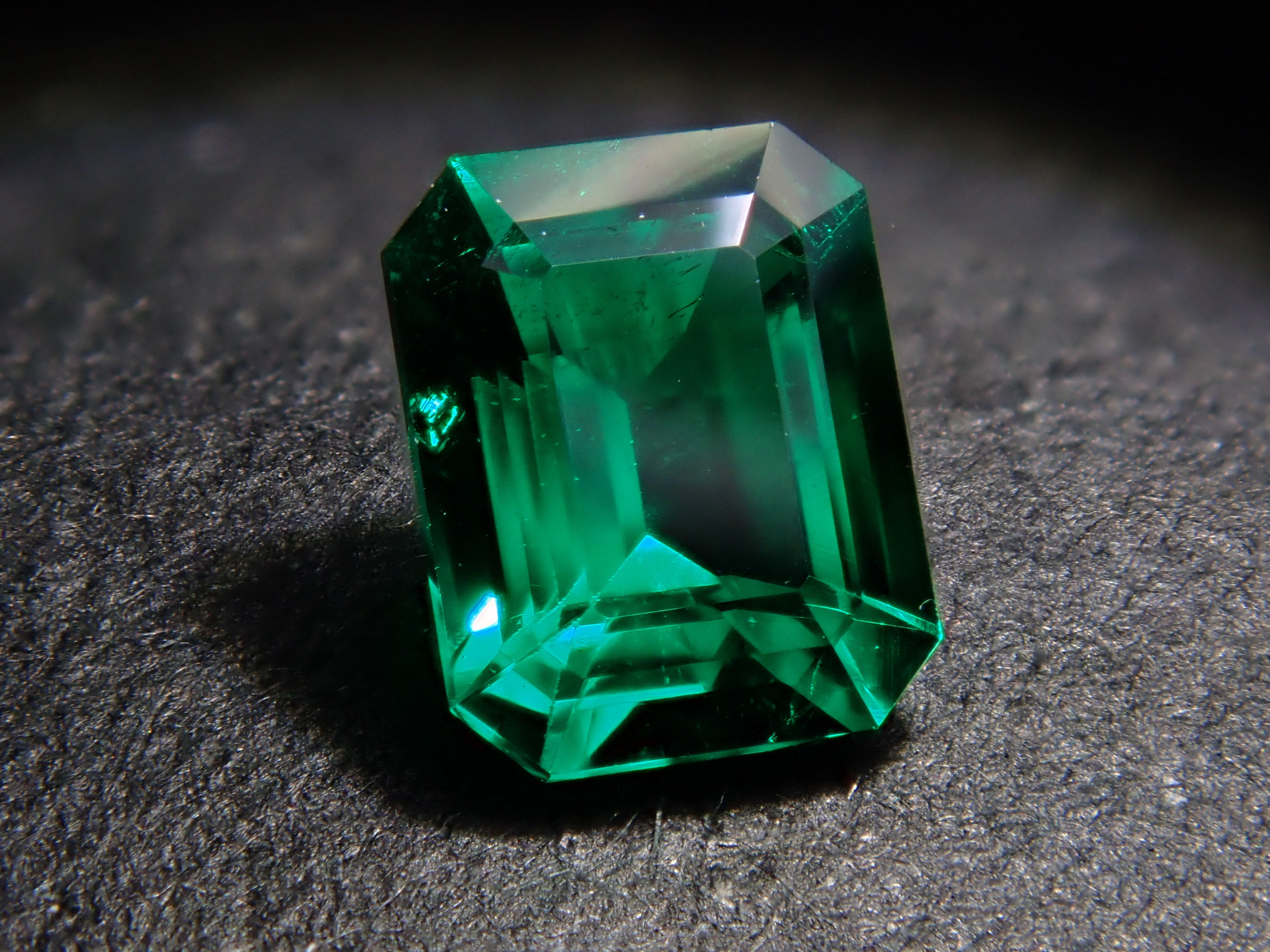 【11/23 22時販売】コロンビア産ノンオイルエメラルド 0.220ctルース GIA