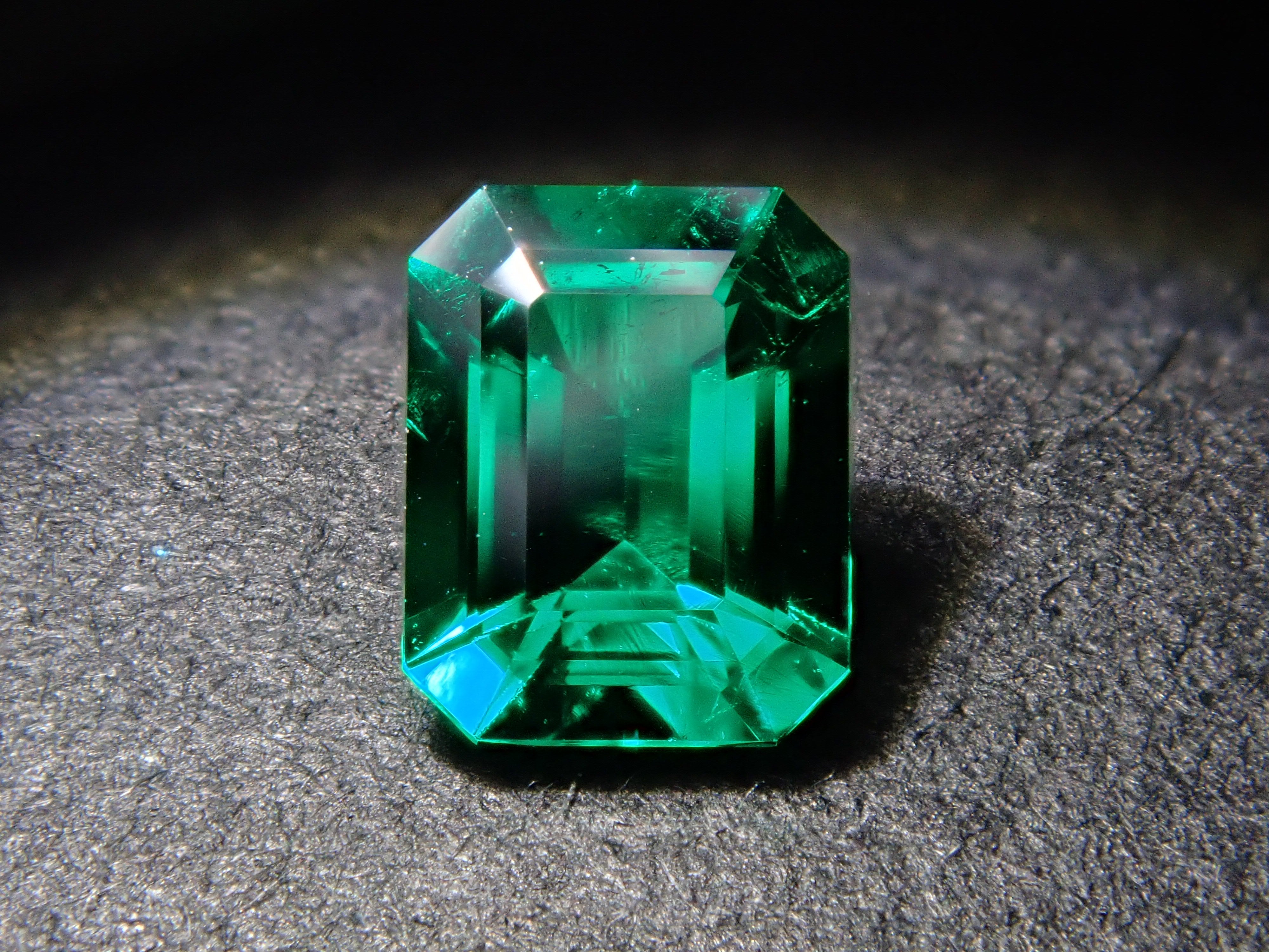 【11/23 22時販売】コロンビア産ノンオイルエメラルド 0.220ctルース GIA