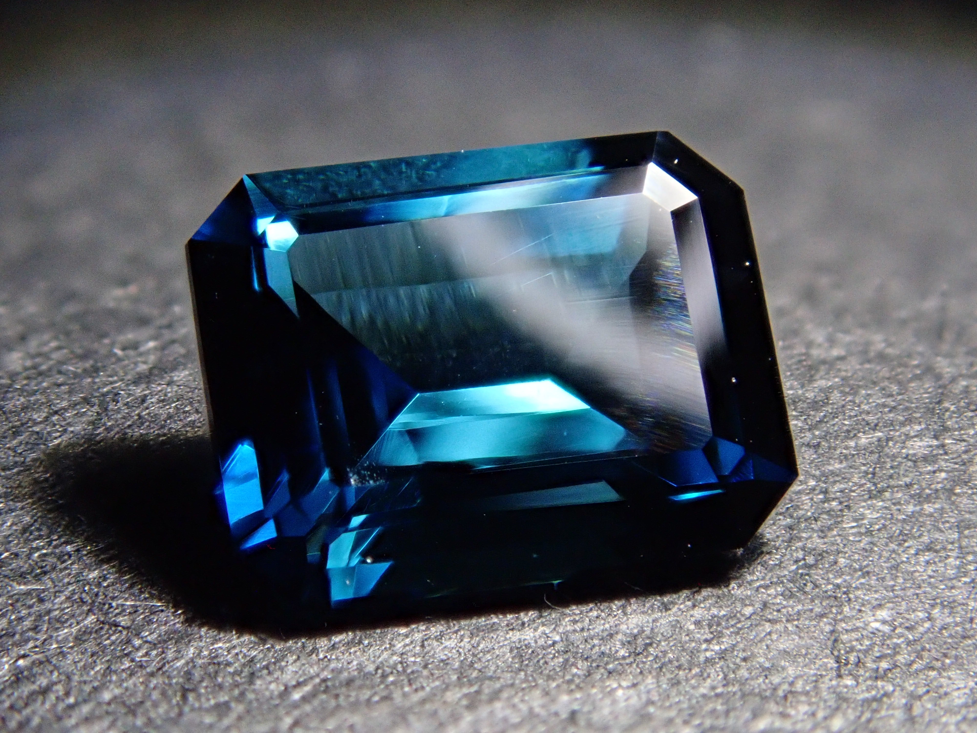 Indigolite Tourmaline 0.649ct Loose Stone