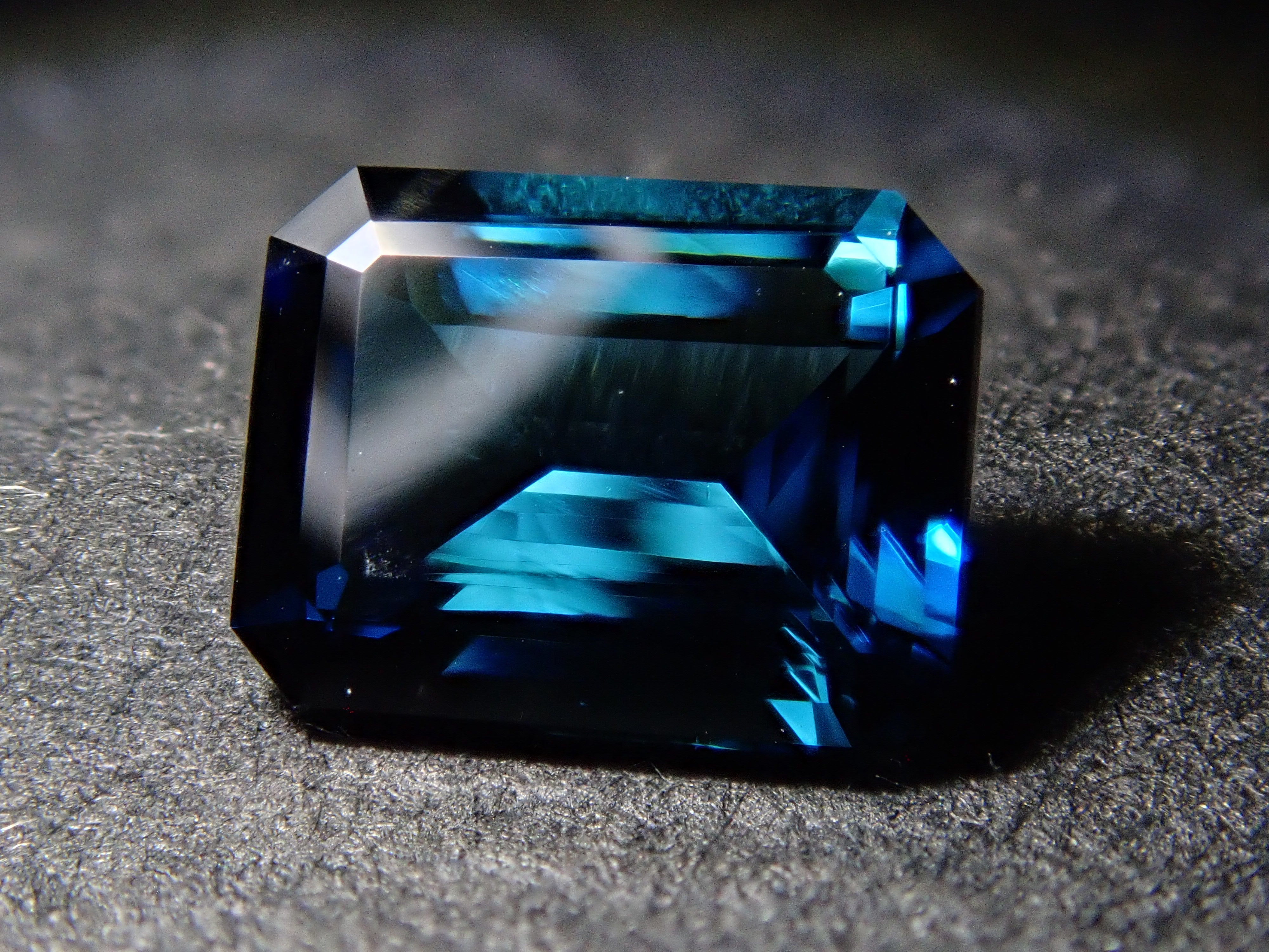 Indigolite Tourmaline 0.649ct Loose Stone