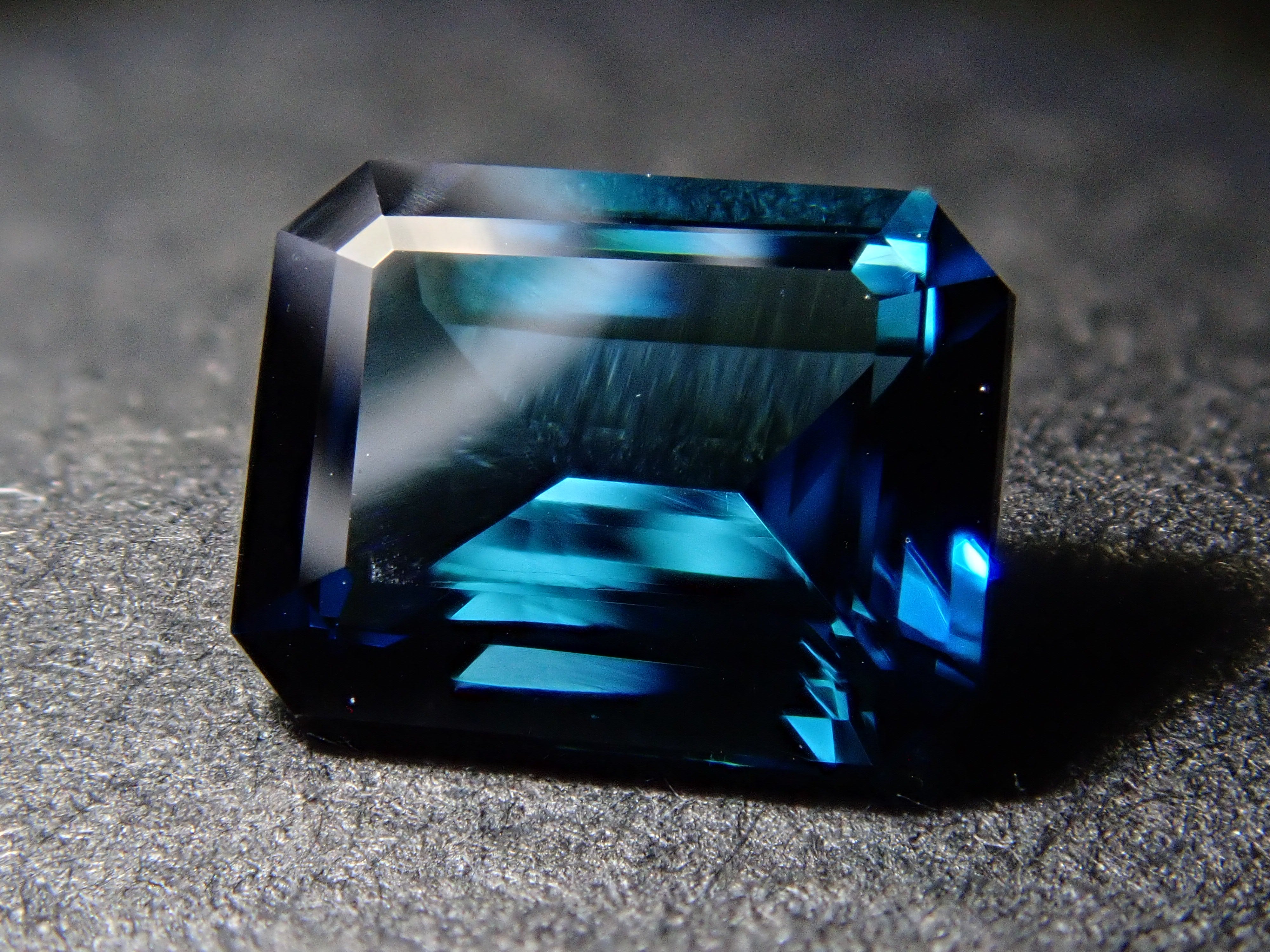 Indigolite Tourmaline 0.649ct Loose Stone