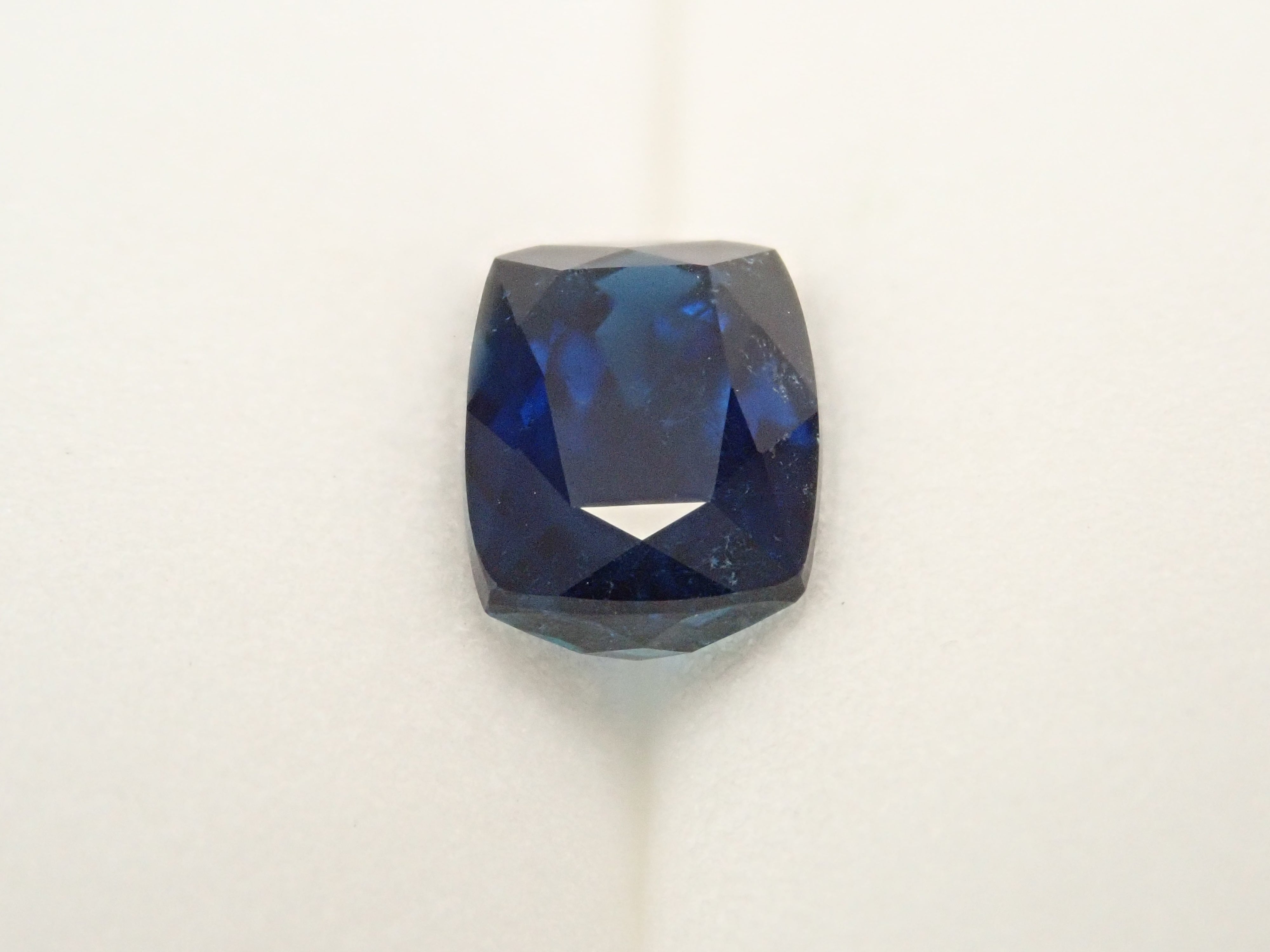 【1/6 22時販売】ブラジル産インディゴライトトルマリン 1.470ctルース 鑑別書