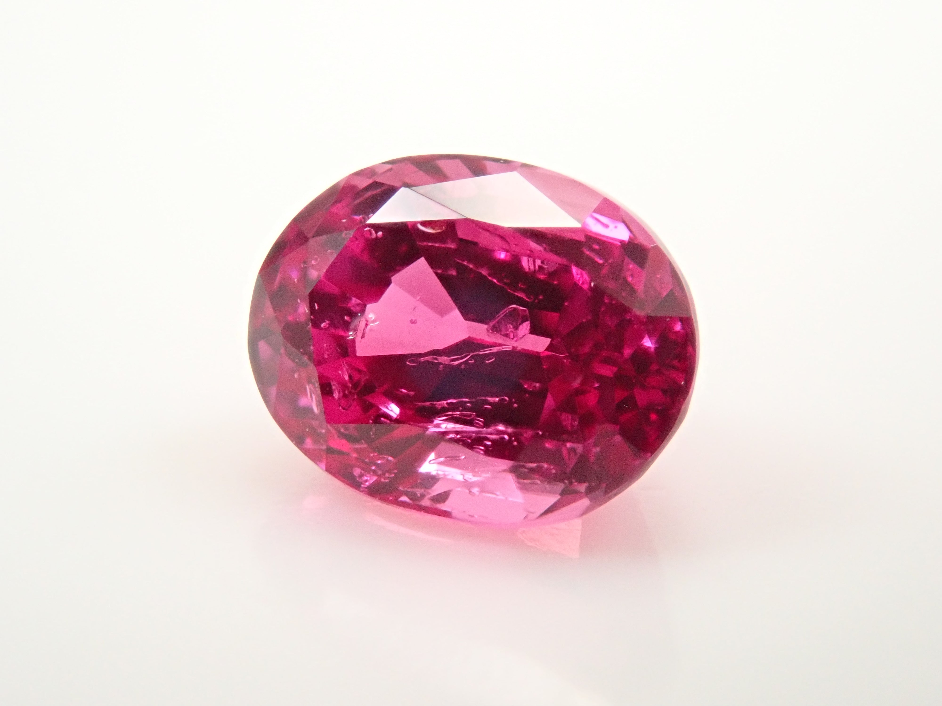 ミャンマー産非加熱ピジョンブラッドルビー  0.640ctルース AIGS