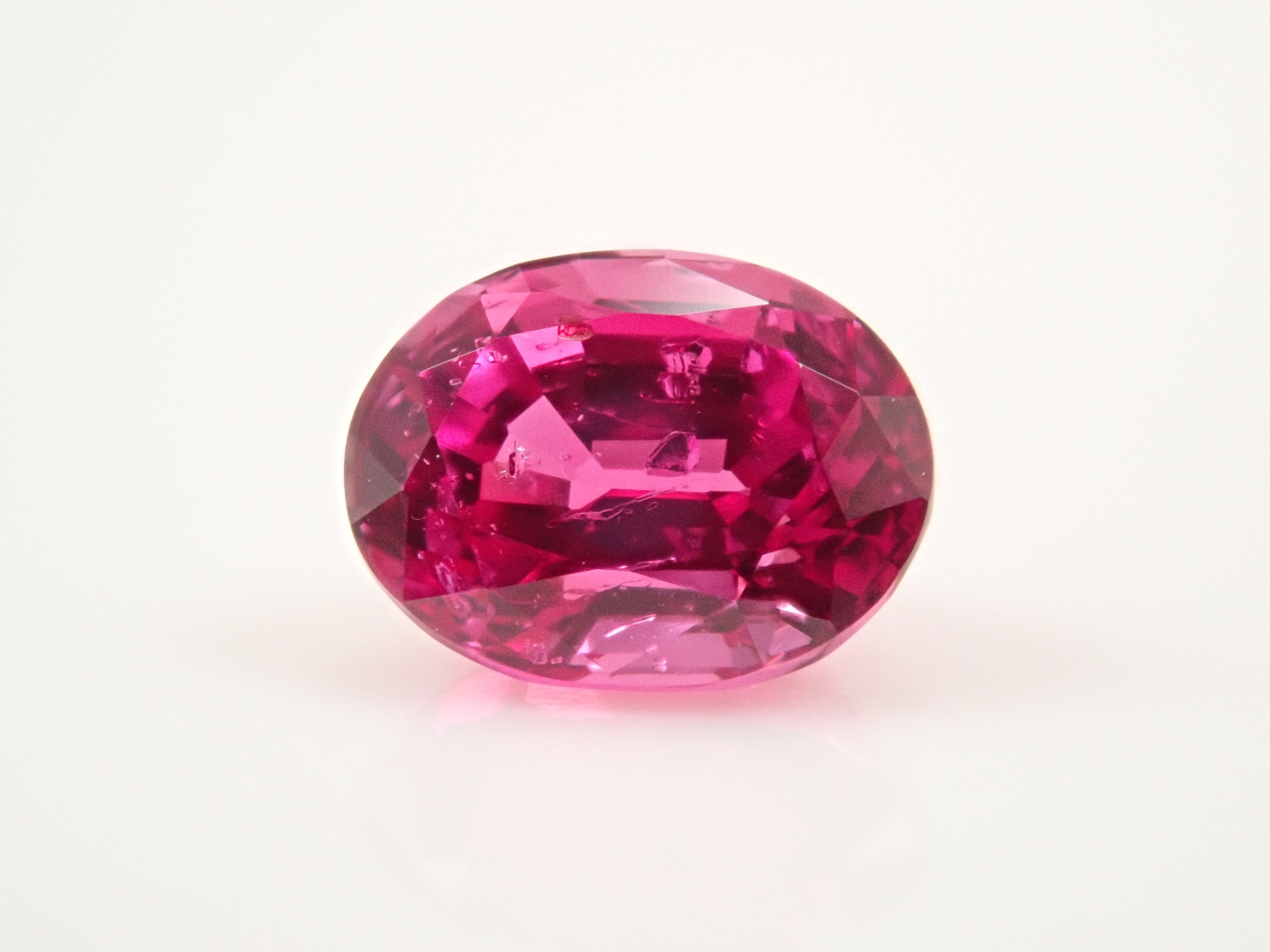 ミャンマー産非加熱ピジョンブラッドルビー  0.640ctルース AIGS