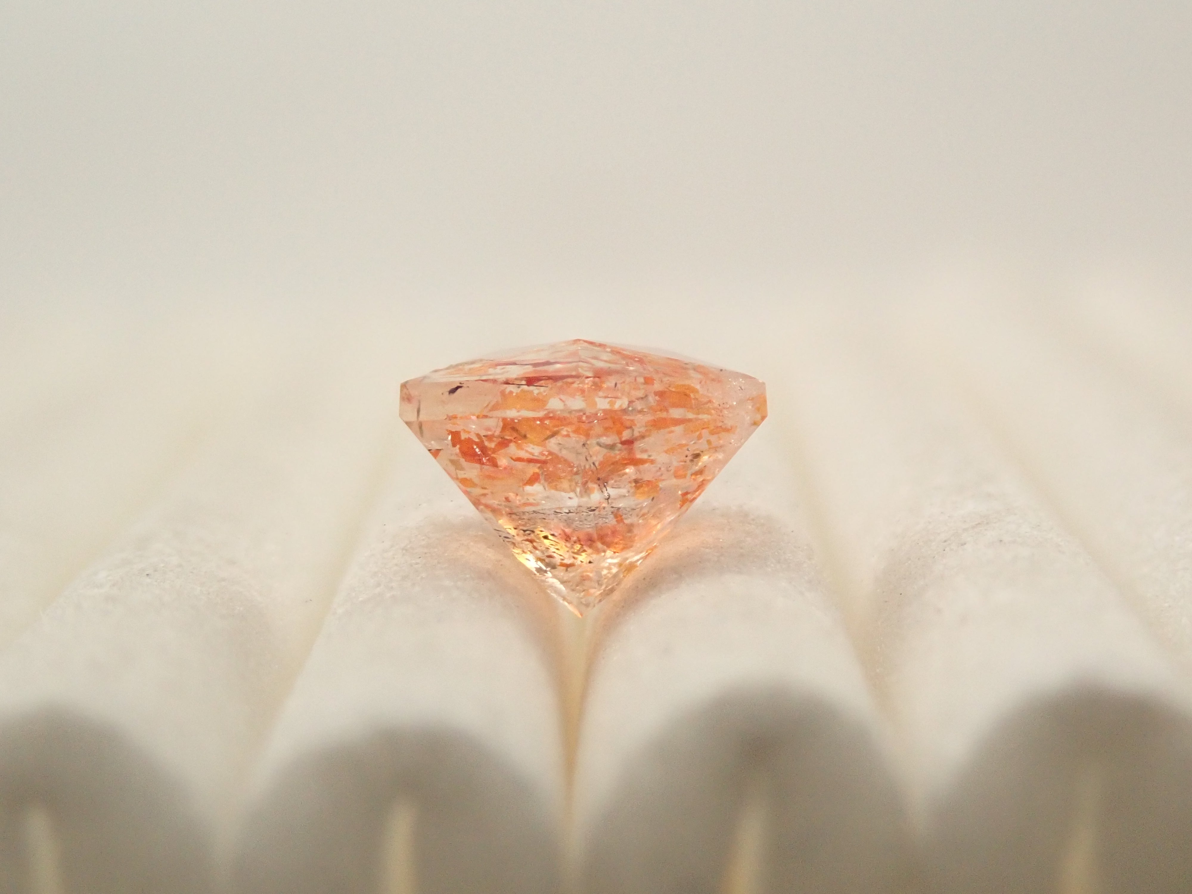 タンザニア産サンストーン（イリュージョンサンストーン） 0.777ctルース