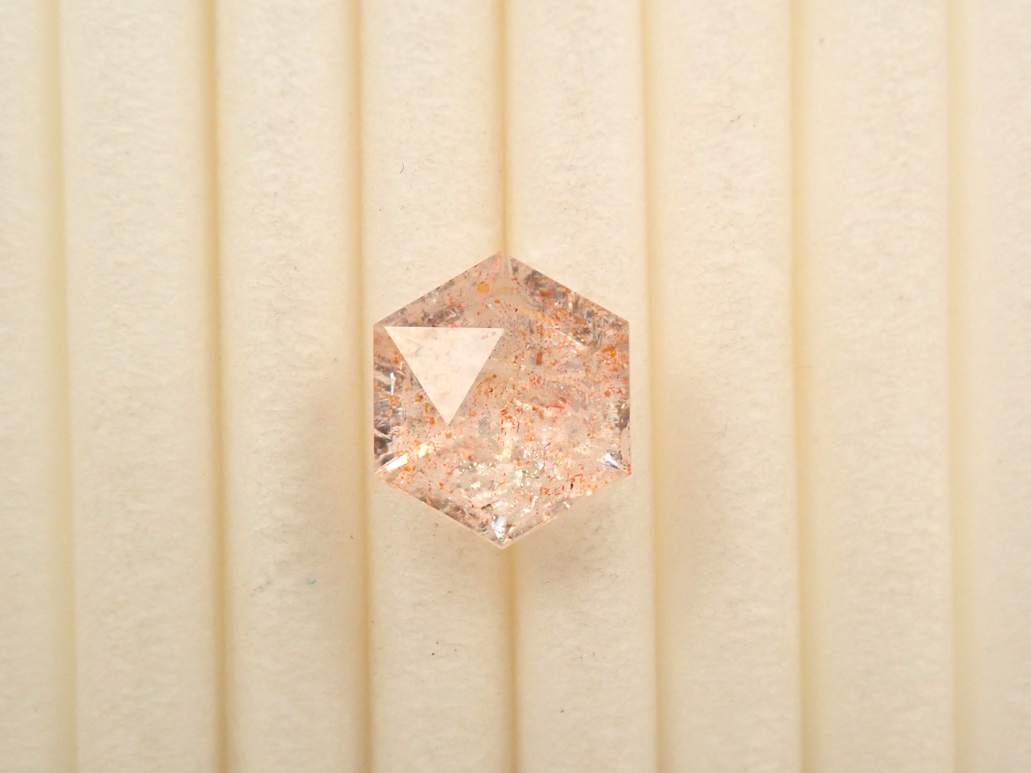 タンザニア産サンストーン 1.355ctルース