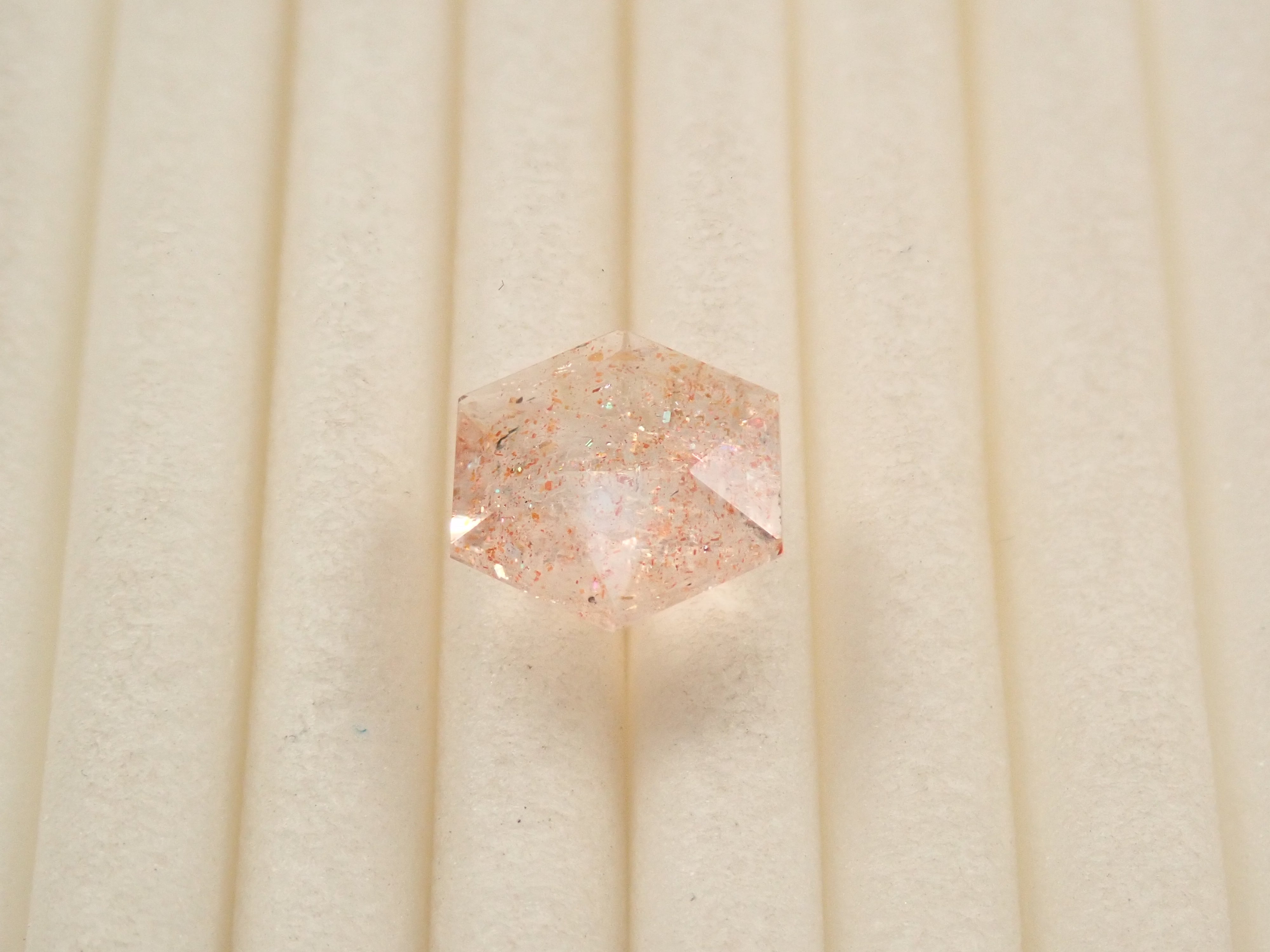 タンザニア産サンストーン 1.355ctルース