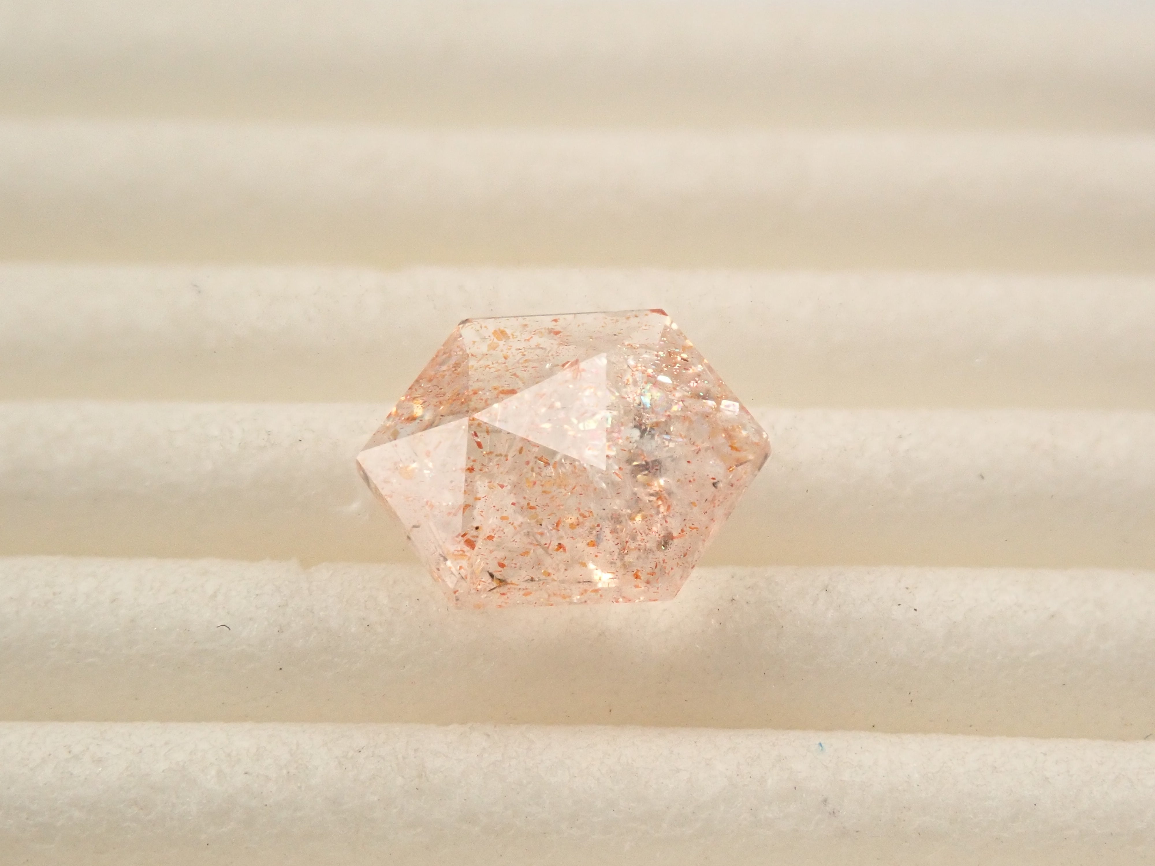 タンザニア産サンストーン 1.355ctルース