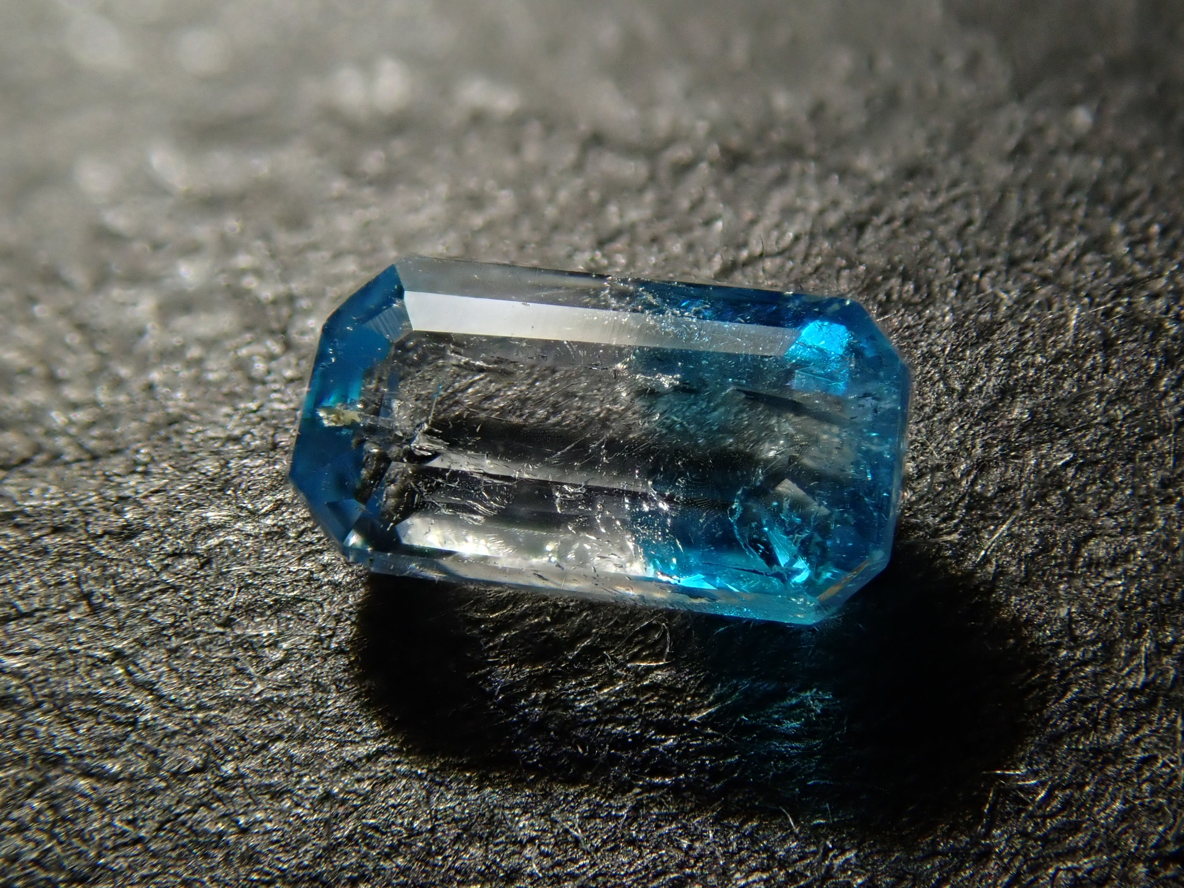 ユークレース - 通販｜宝石鑑定士が運営【カラッツSTORE】