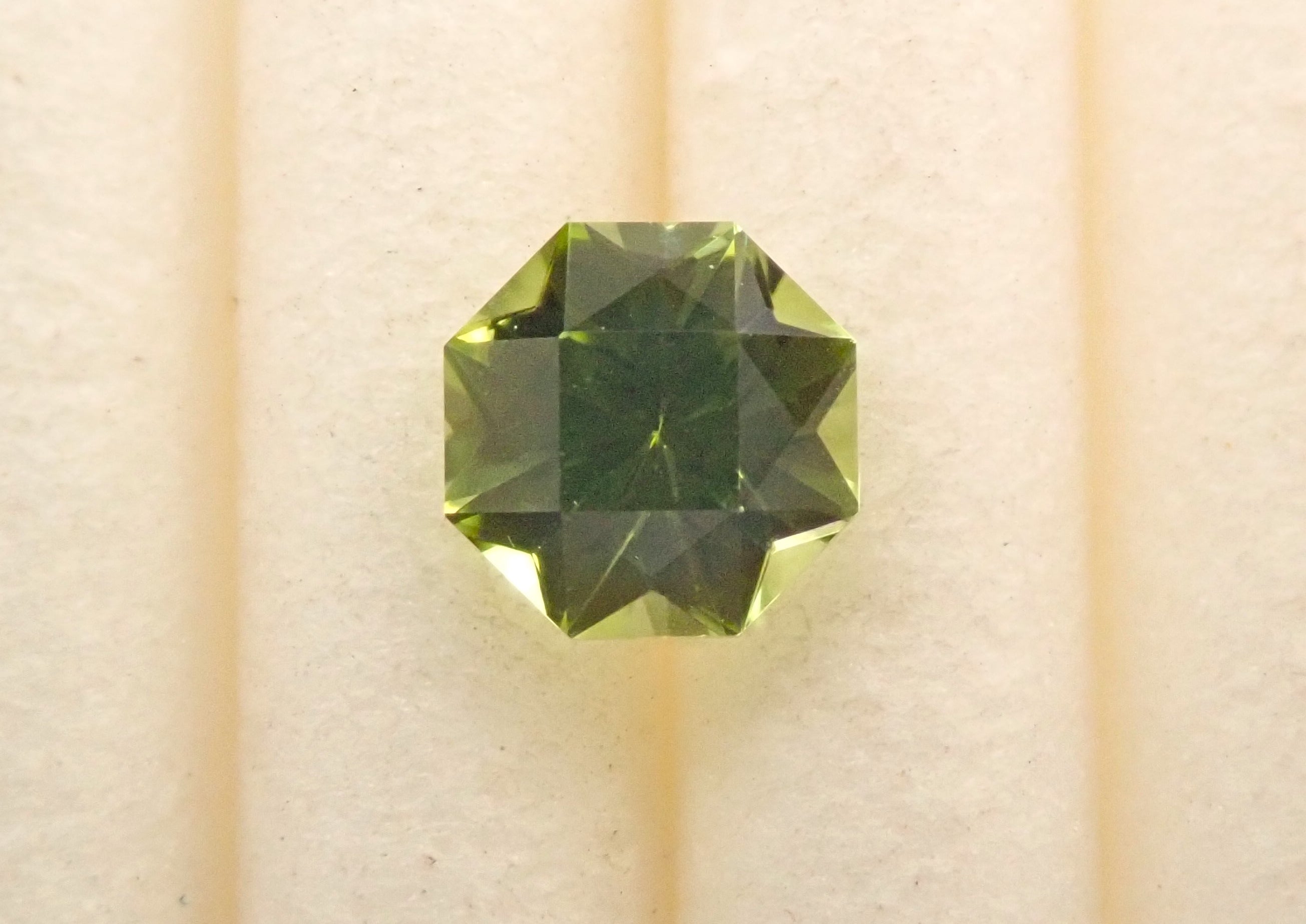 ペリドット - 通販｜宝石鑑定士が運営【カラッツSTORE】