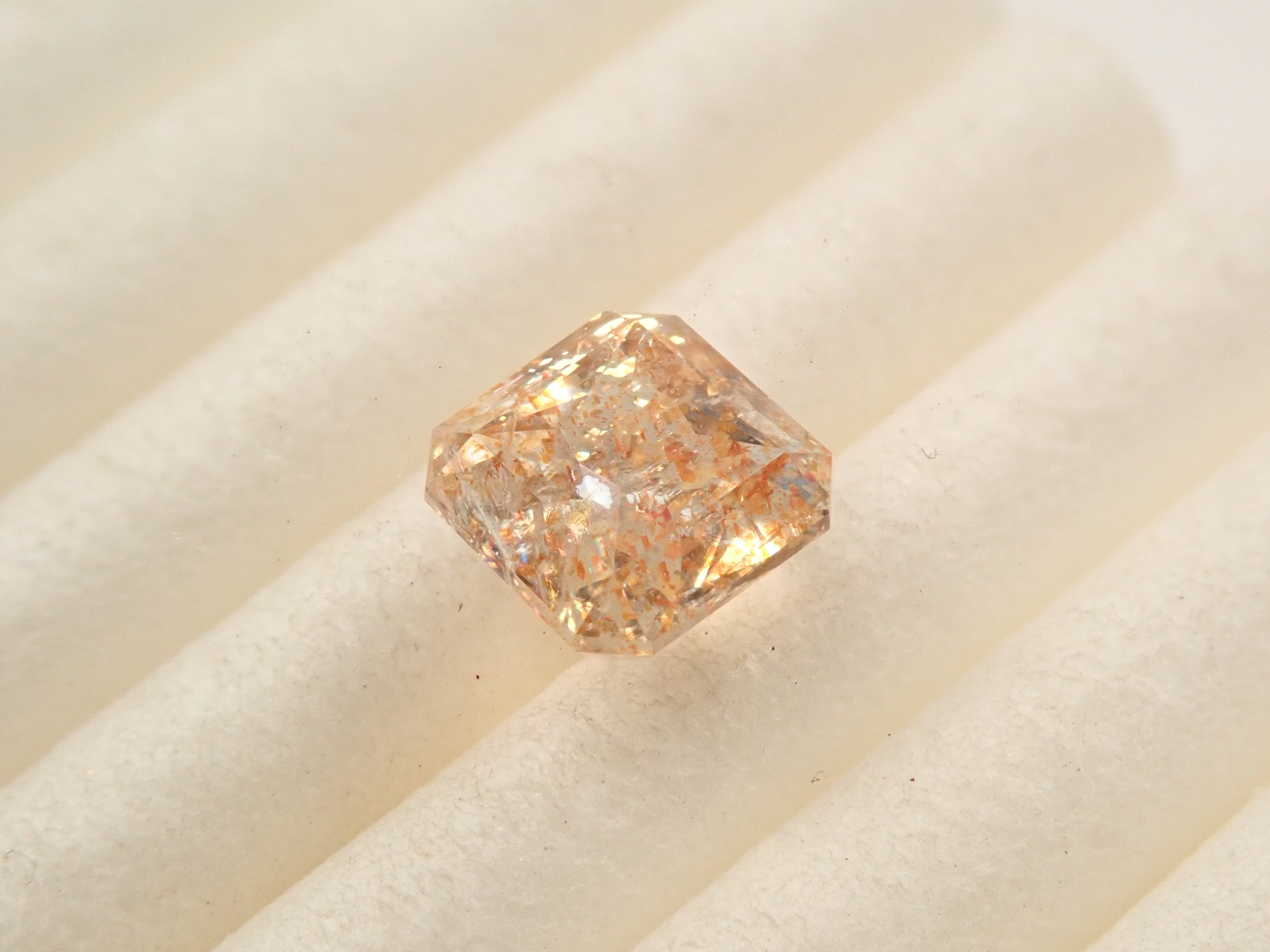 タンザニア産サンストーン 0.807ctルース