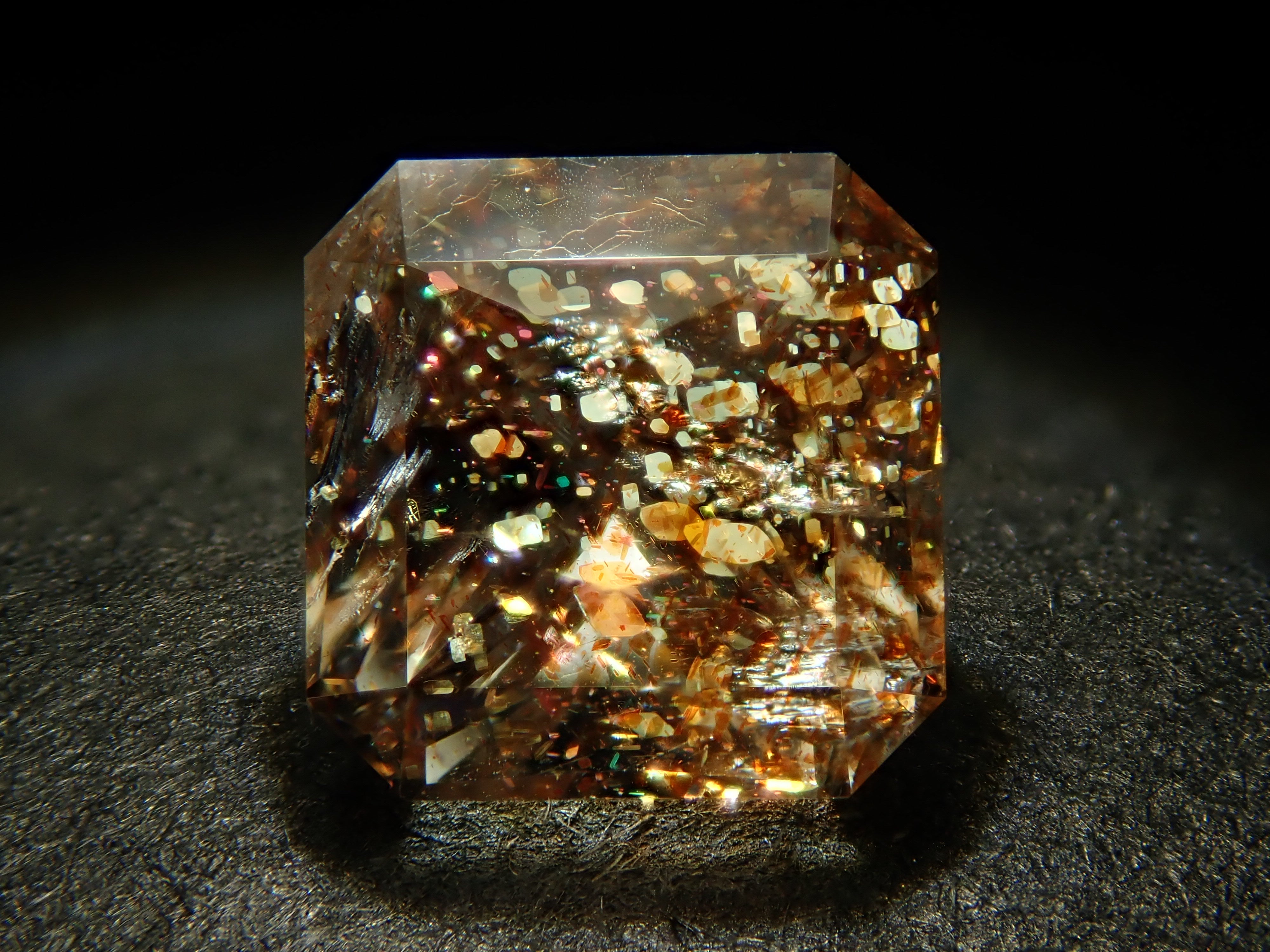 タンザニア産サンストーン 0.807ctルース