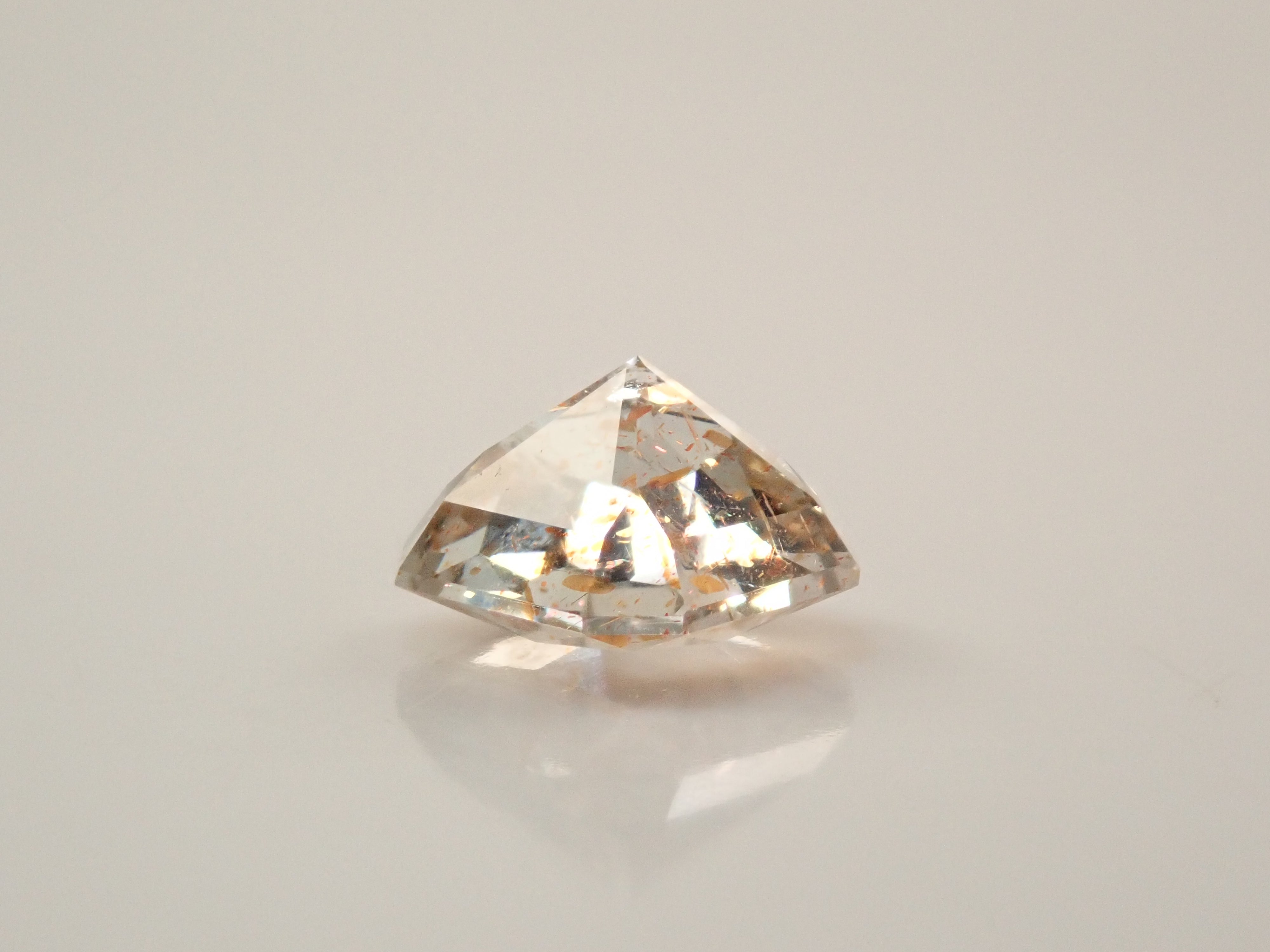 タンザニア産サンストーン 0.980ctルース